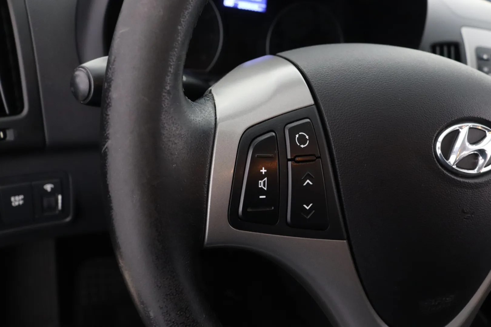 HYUNDAI i30 TCY-388 carousel image