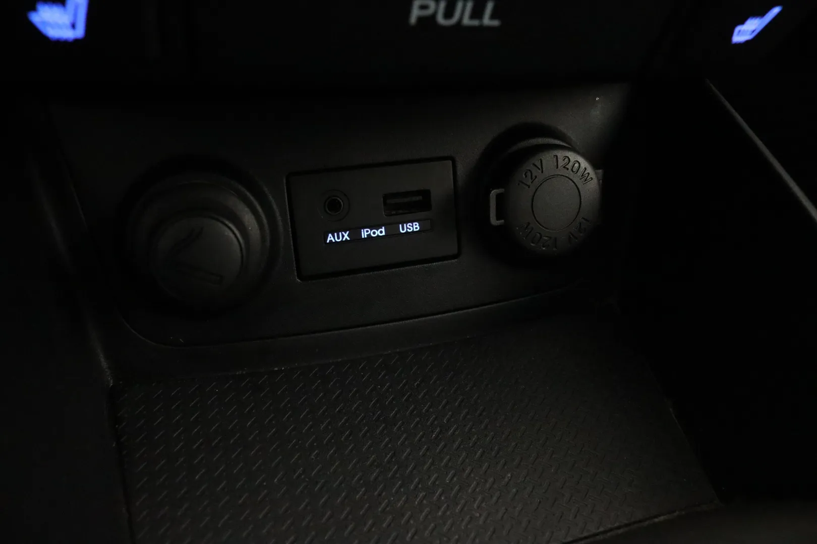 HYUNDAI i30 TCY-388 carousel image