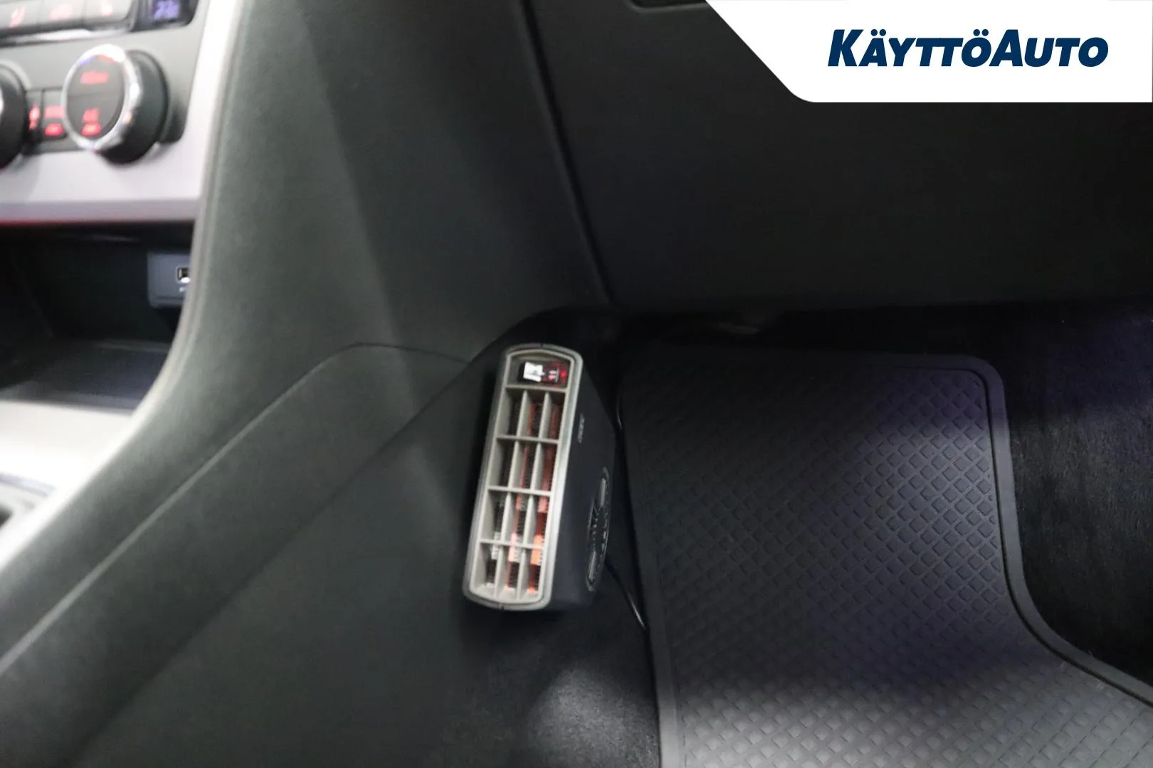 SEAT Leon ST JKV-744 carousel image