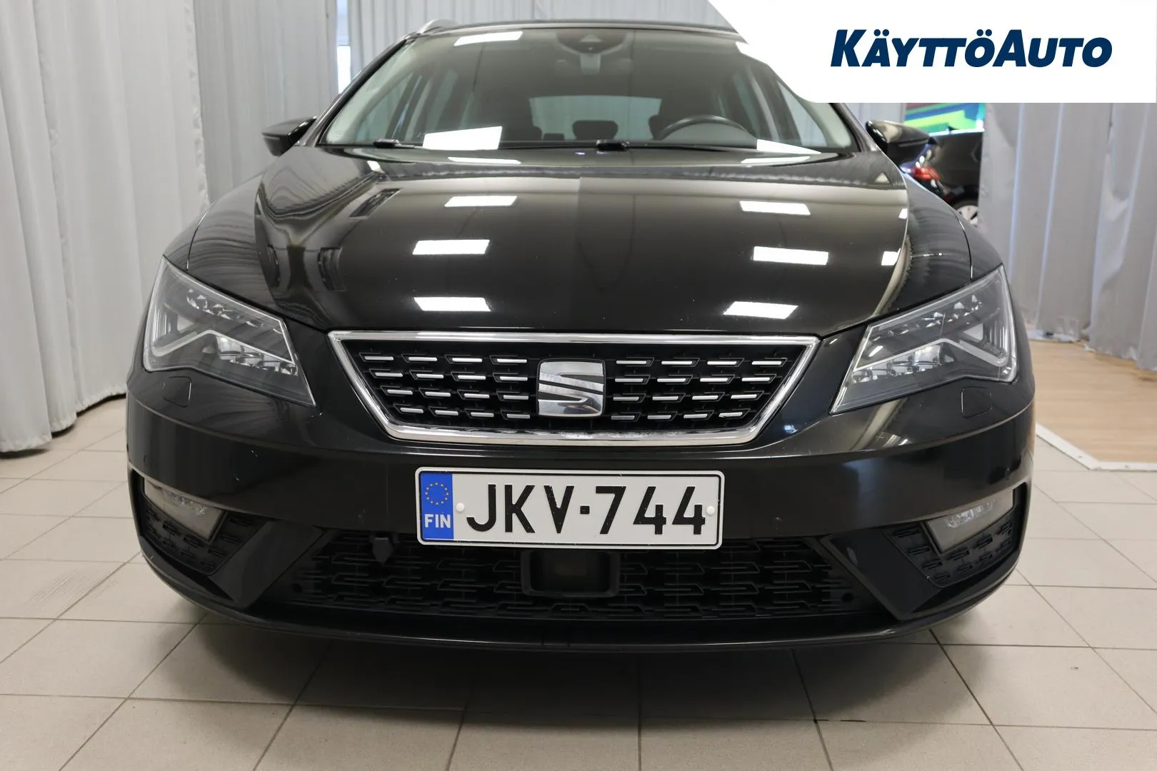 SEAT Leon ST JKV-744 carousel image