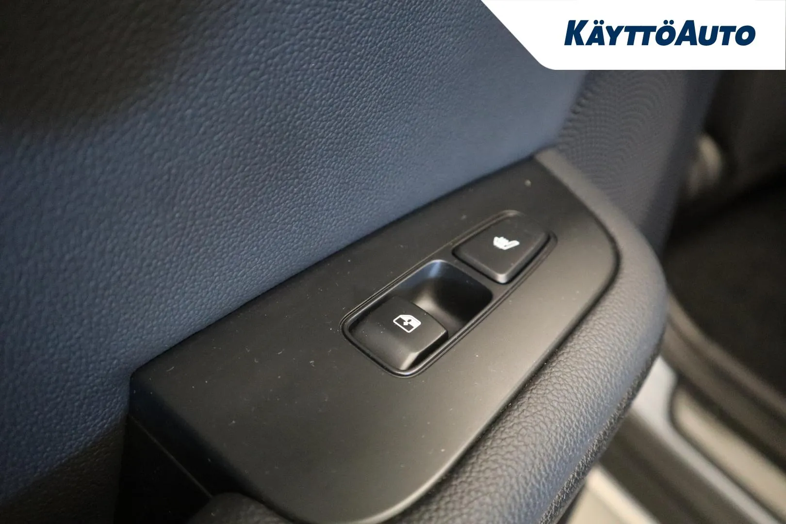 KIA XCeed LPA-603 carousel image