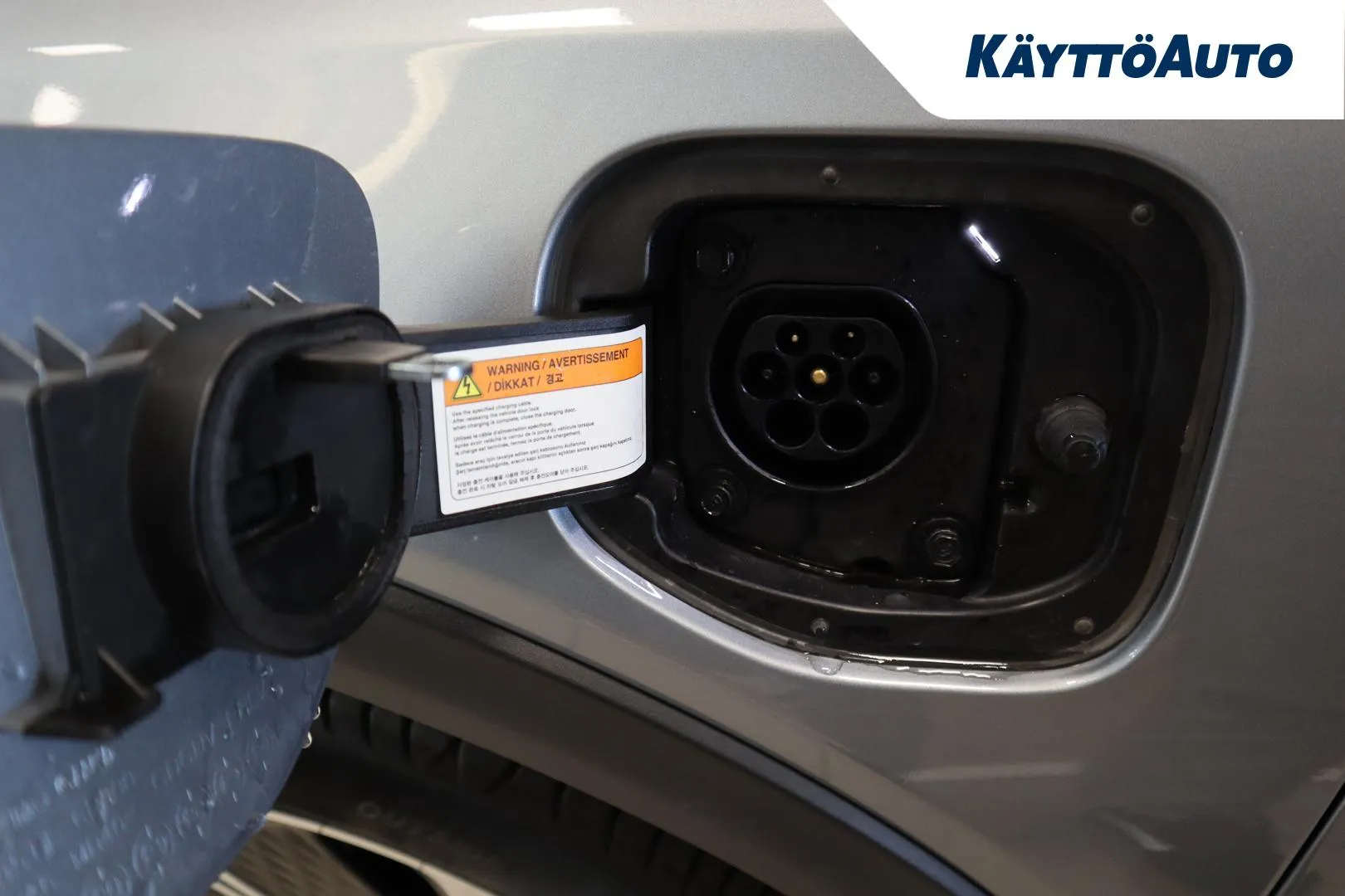 KIA XCeed LPA-603 carousel image