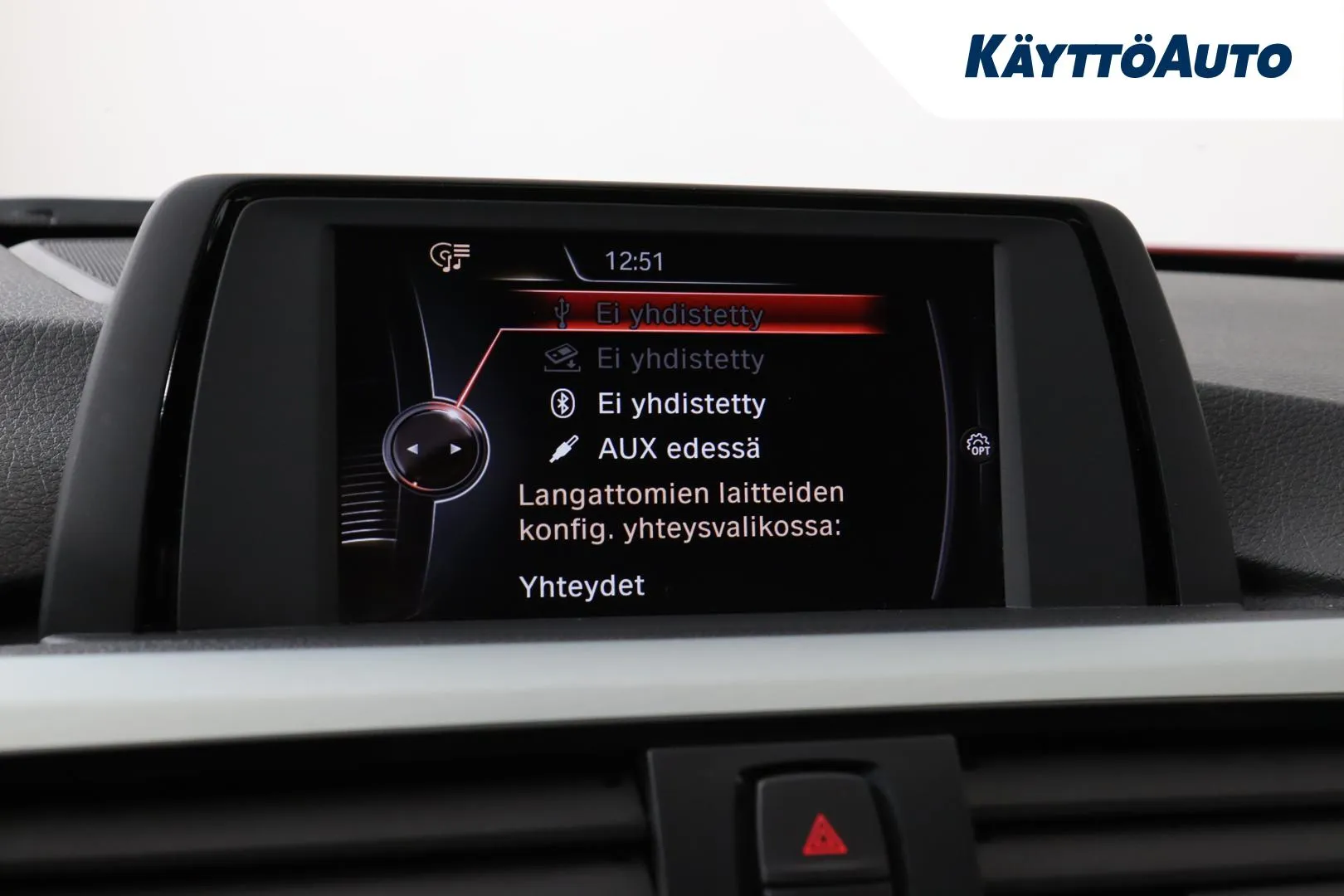 BMW 320 SNM-745 carousel image