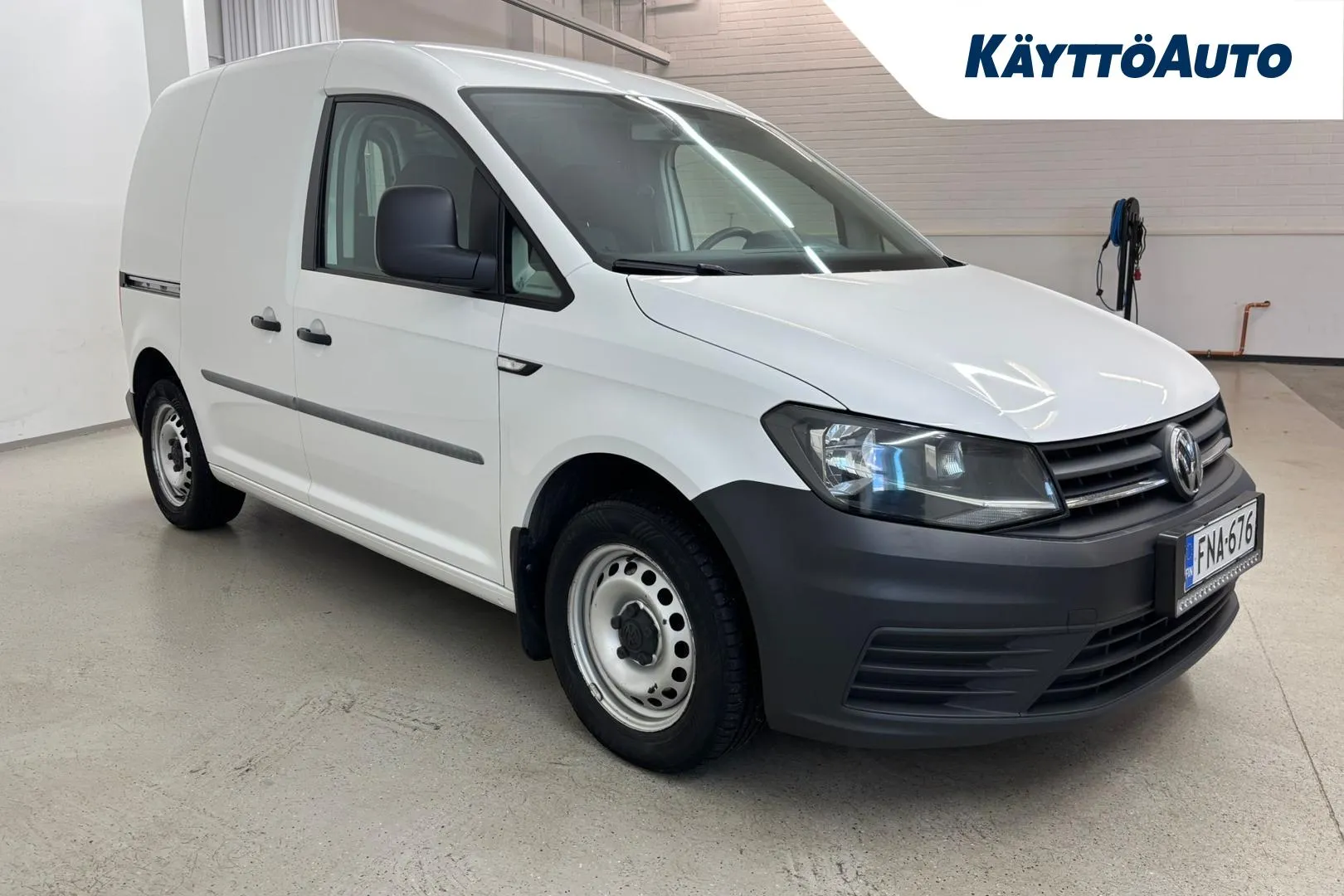 VOLKSWAGEN Caddy FNA-676 carousel image