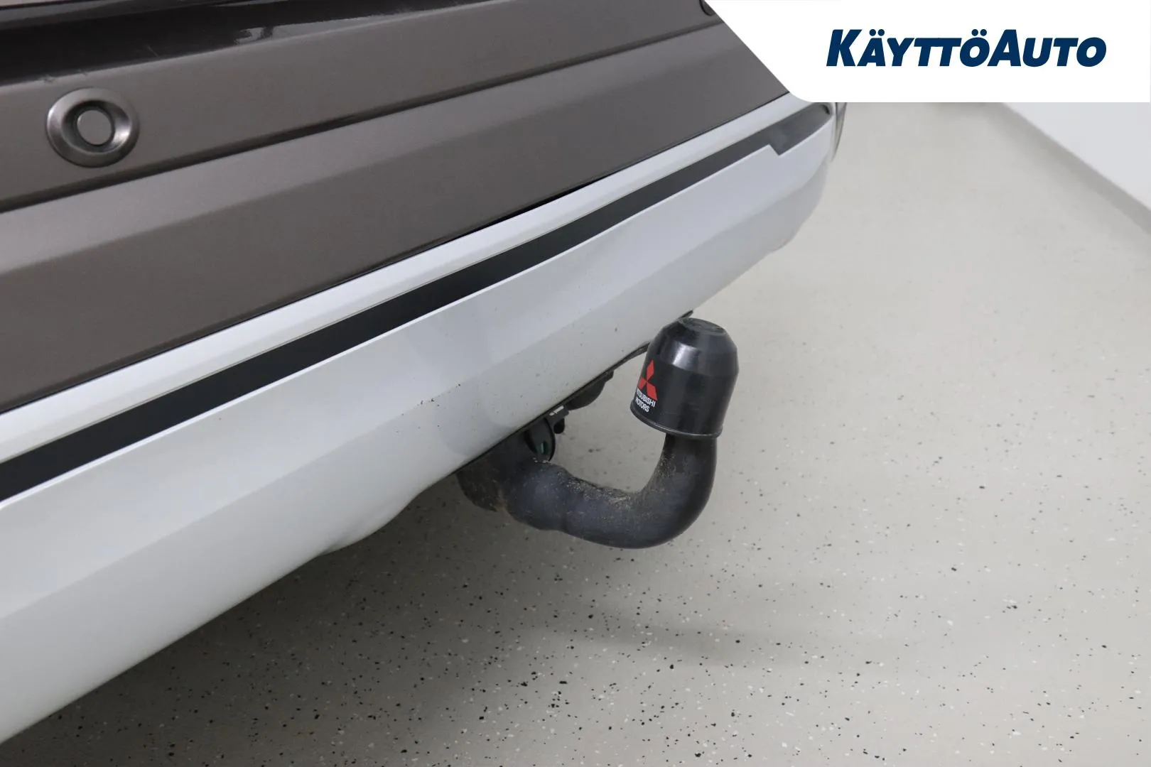 MITSUBISHI Outlander PHEV CMK-699 carousel image