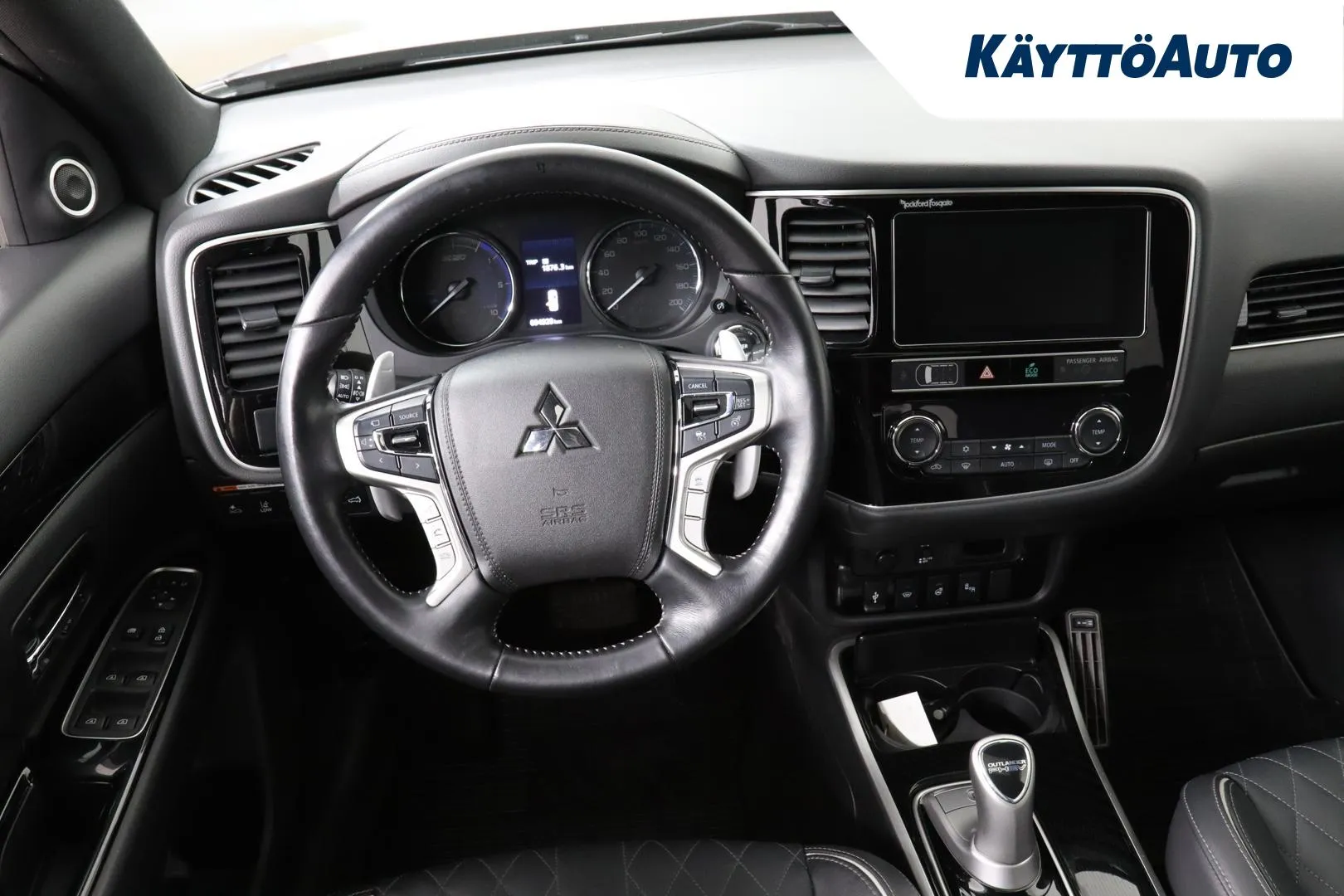 MITSUBISHI Outlander PHEV CMK-699 carousel image