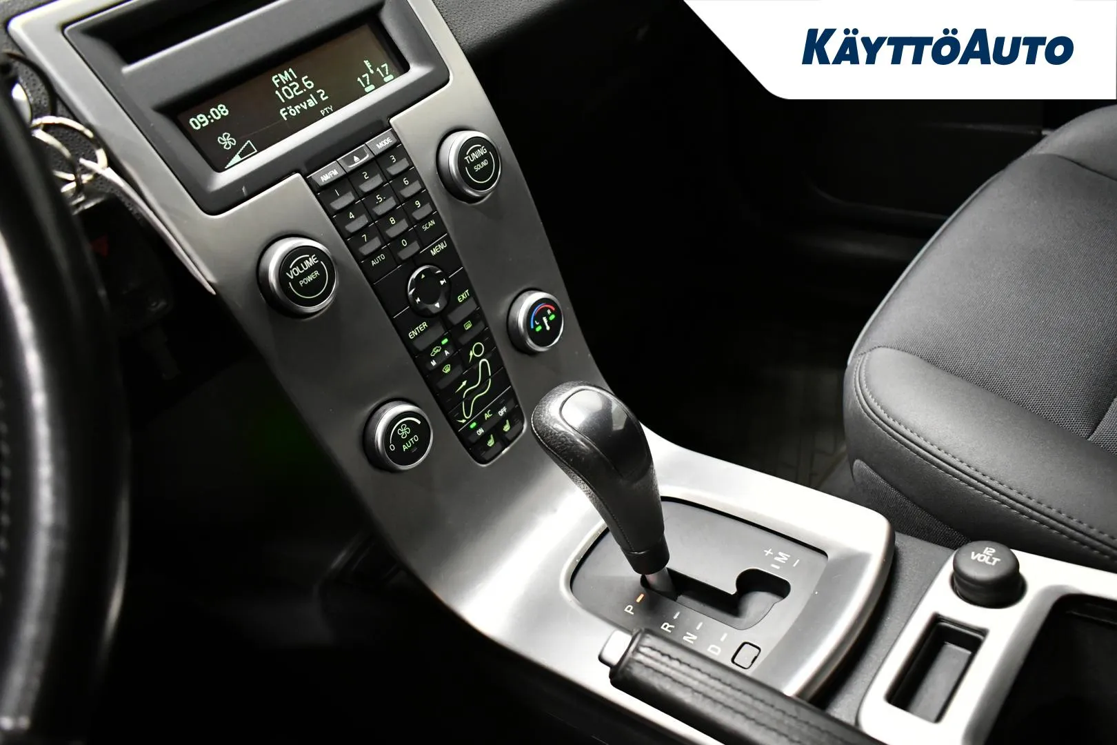 VOLVO C30 HEZ-771 carousel image