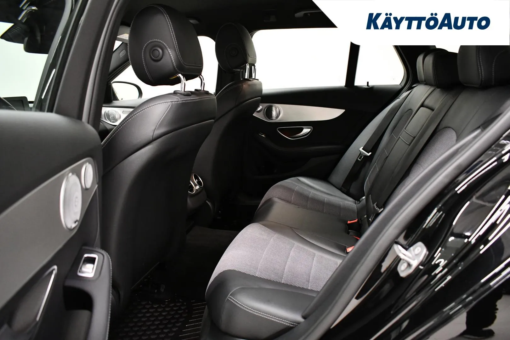 MERCEDES-BENZ C CKZ-387 carousel image