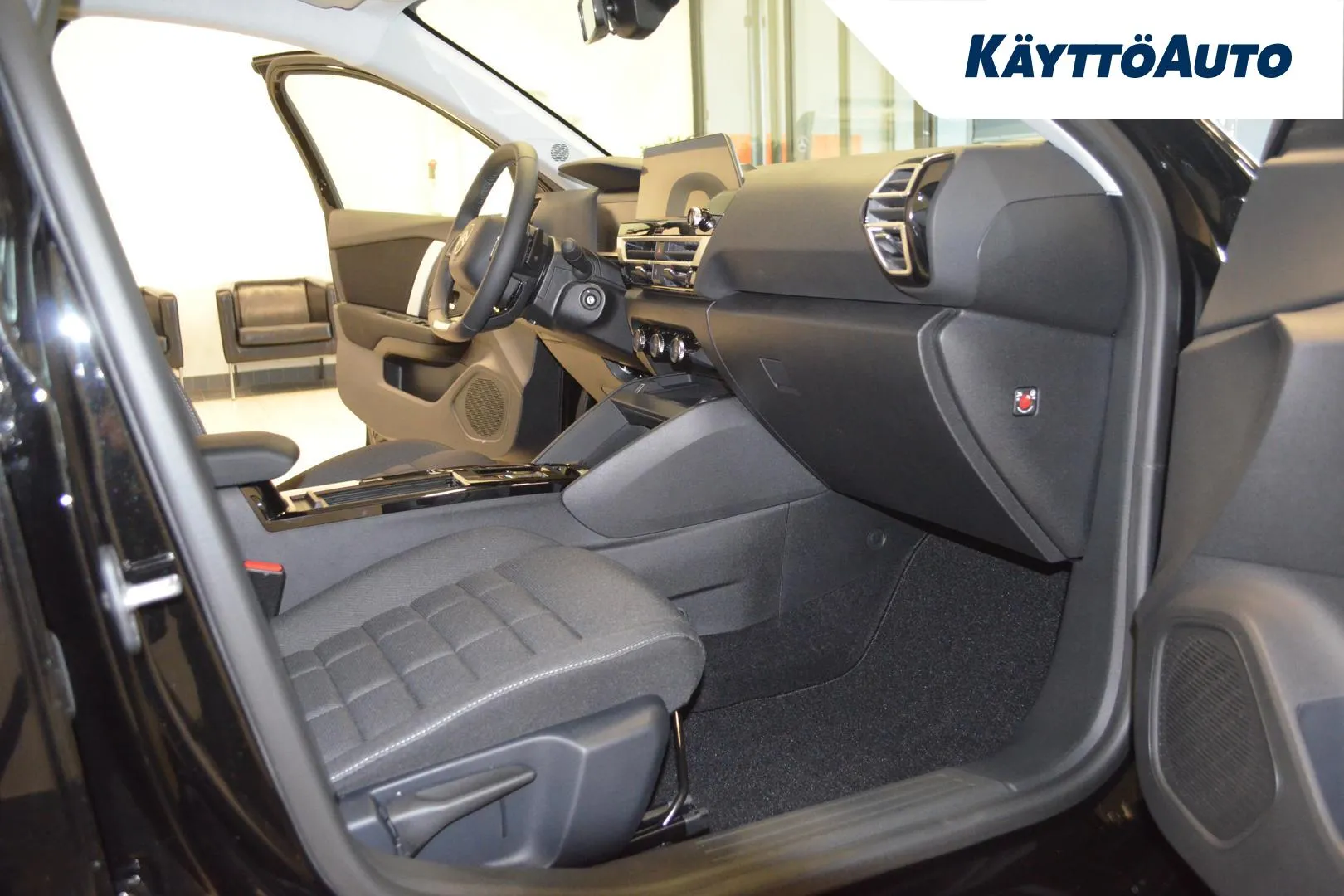 Citroen C4 ISR-220 carousel image