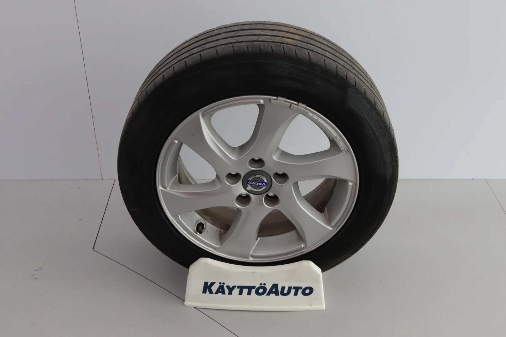 VOLVO V40 VXP-716 carousel image