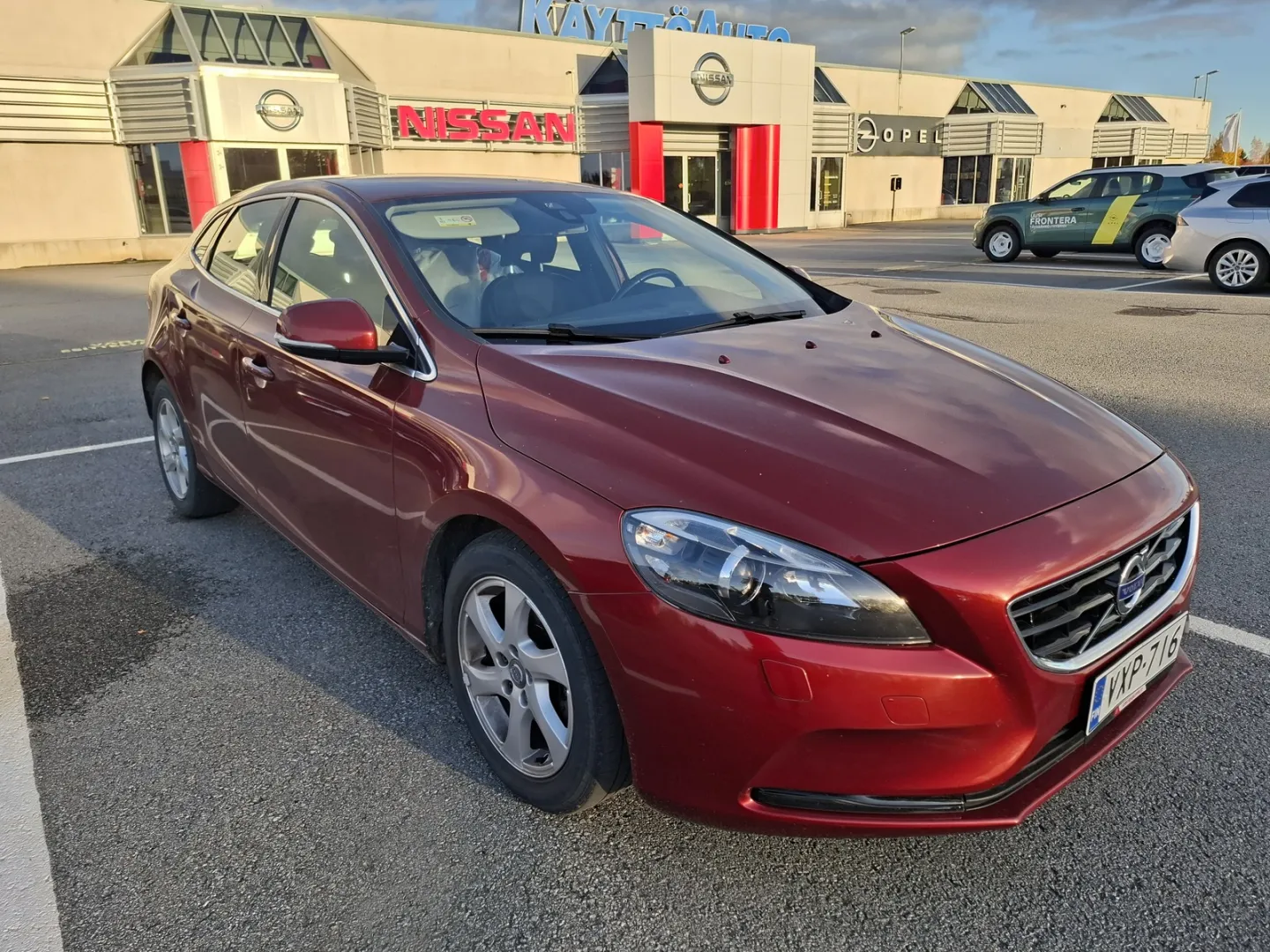 VOLVO V40 VXP-716 carousel image