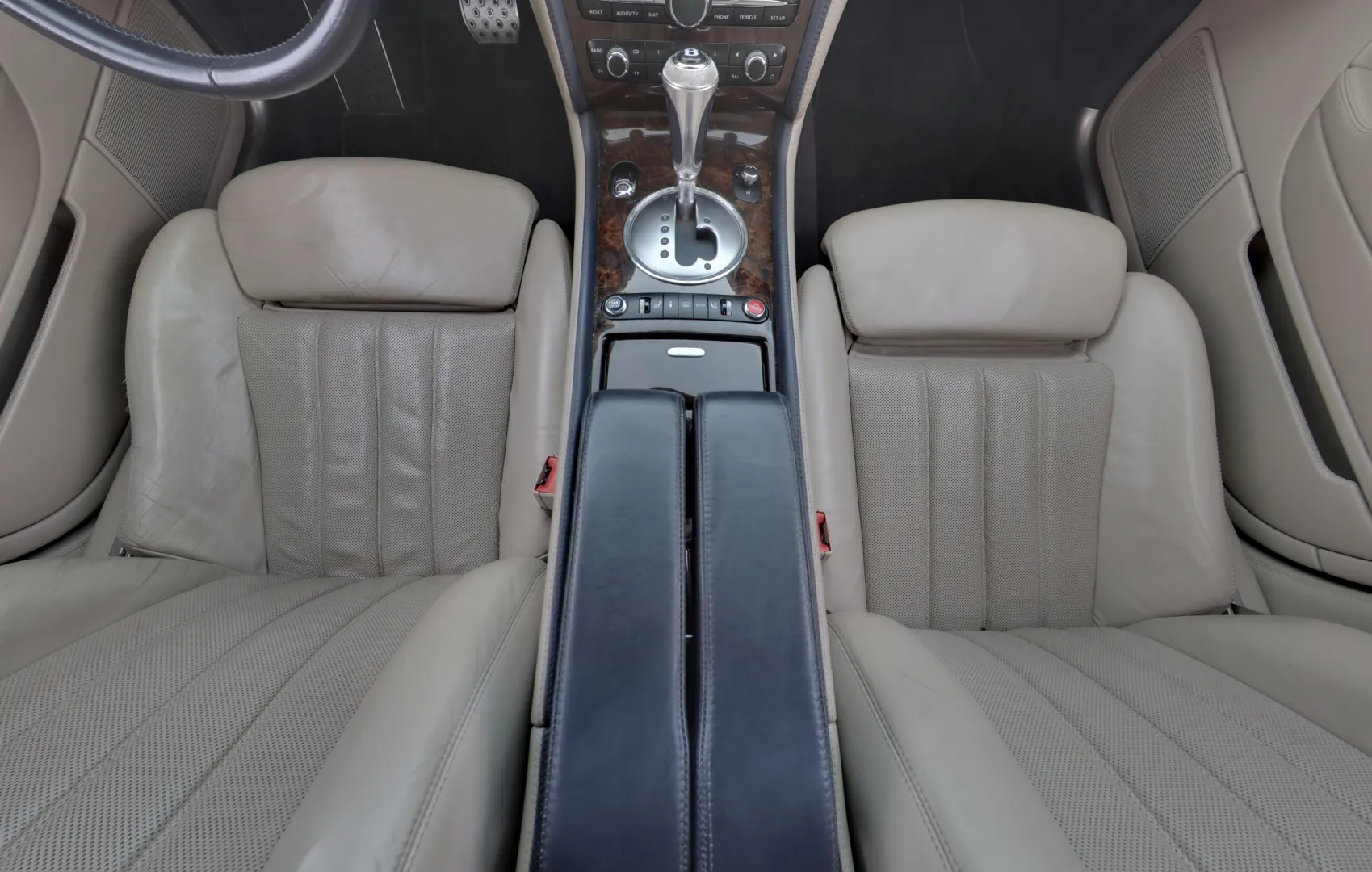 BENTLEY Continental OVE-166 carousel image