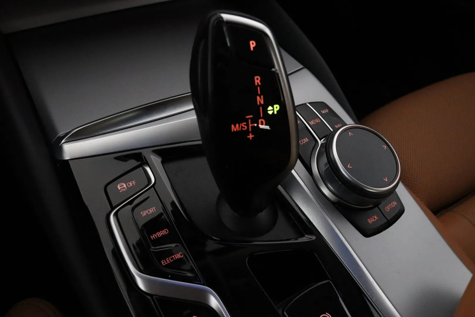 BMW 530 ESK-239 carousel image