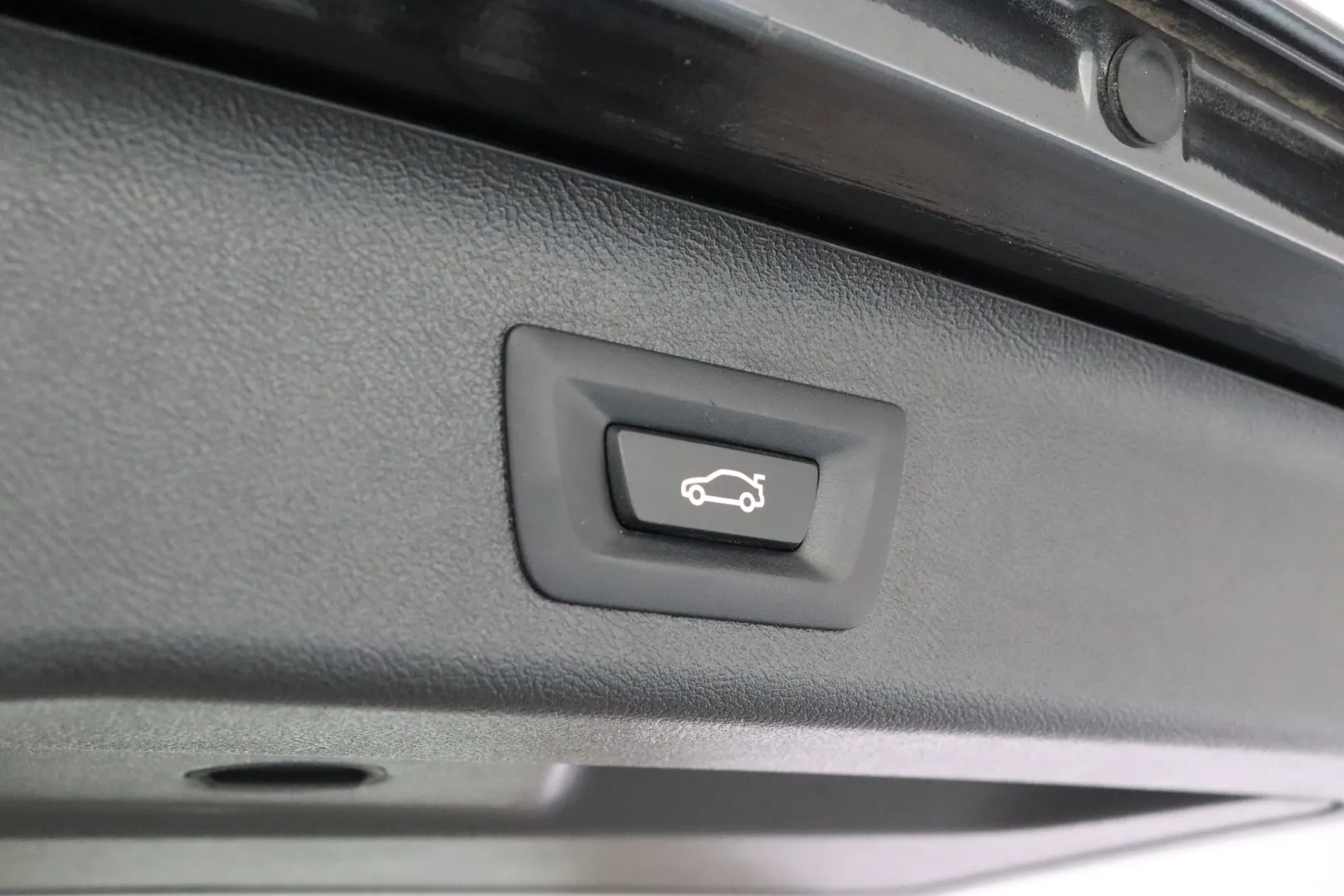 BMW 530 ESK-239 carousel image