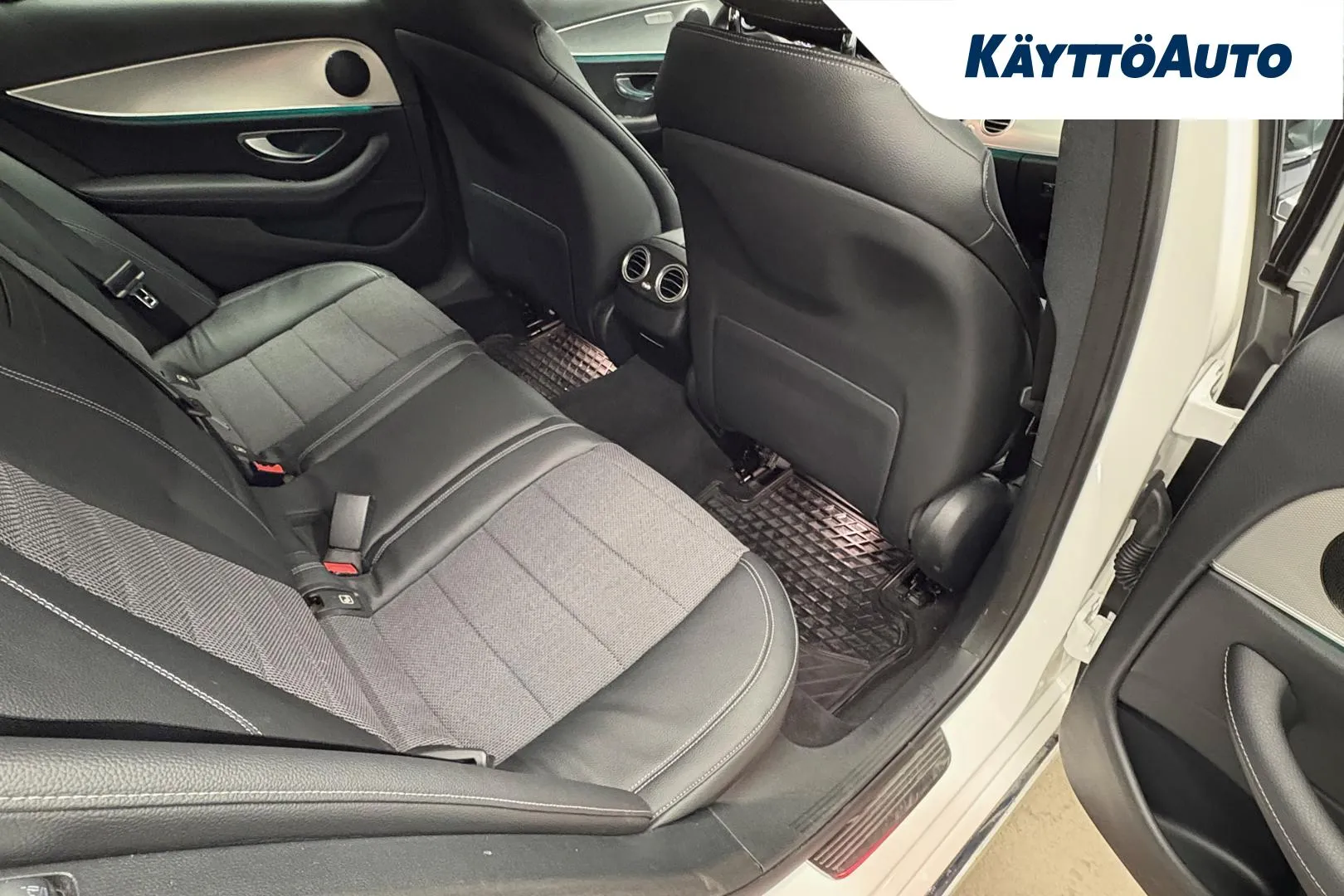 MERCEDES-BENZ E KSX-548 carousel image