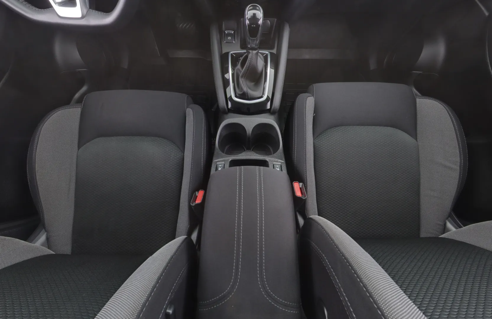 NISSAN Qashqai BVA-890 carousel image
