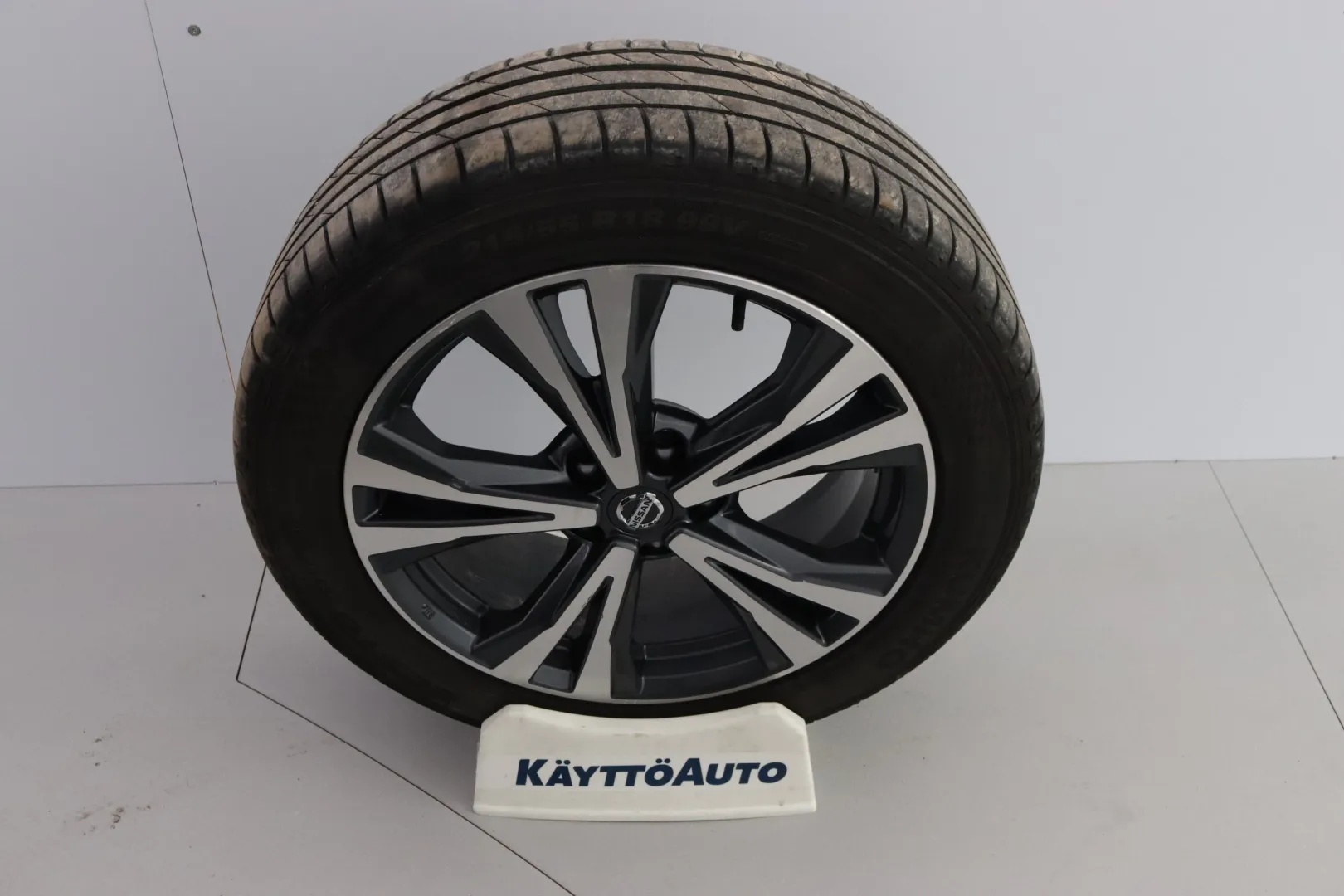 NISSAN Qashqai BVA-890 carousel image