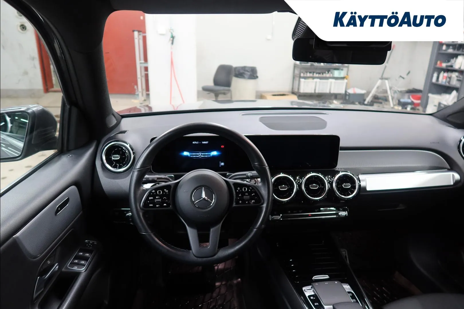 MERCEDES-BENZ GLB FPX-510 carousel image