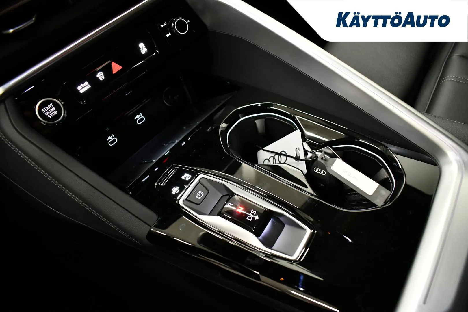 Audi Q5 EVS-731 carousel image