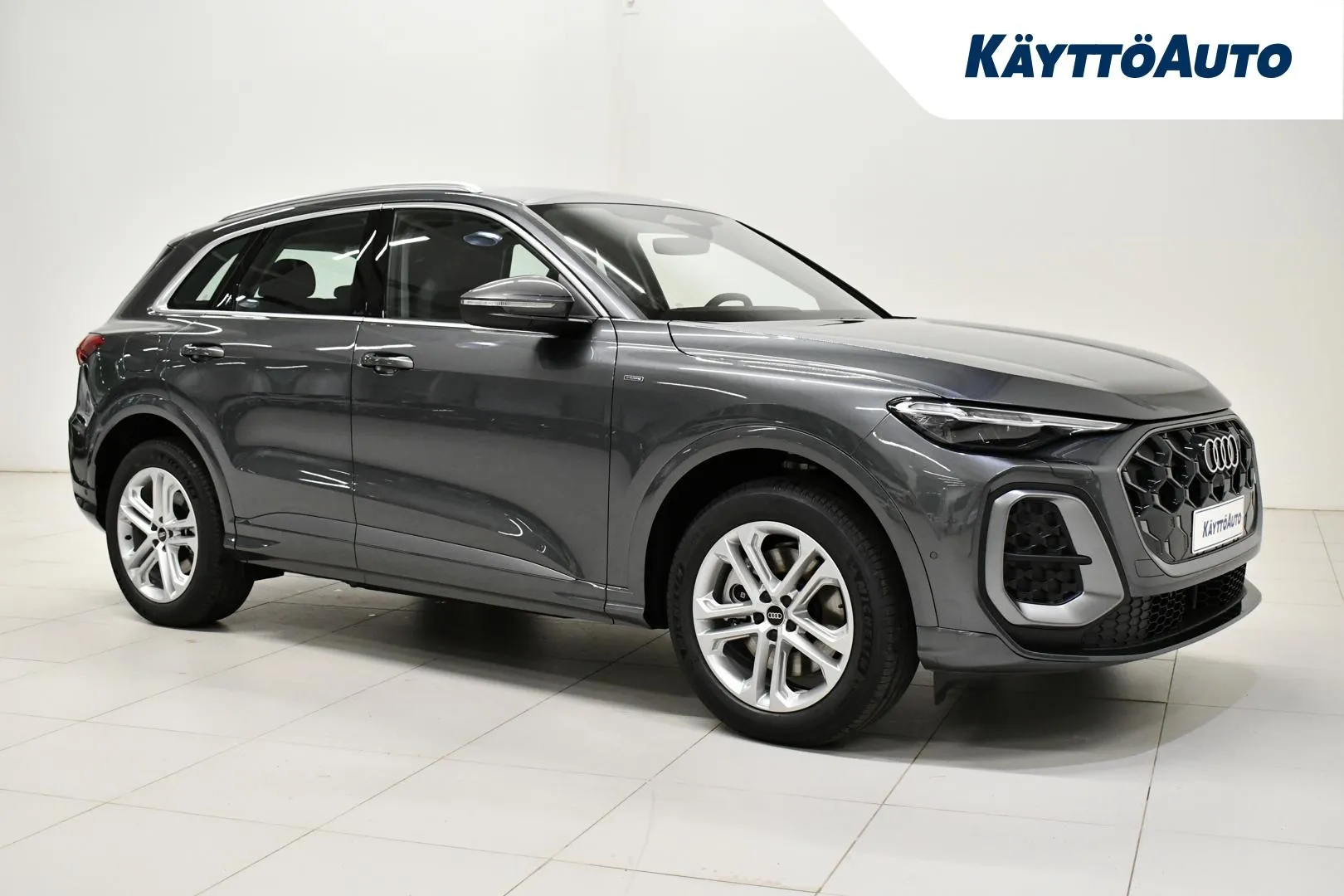 Audi Q5 EVS-731 carousel image