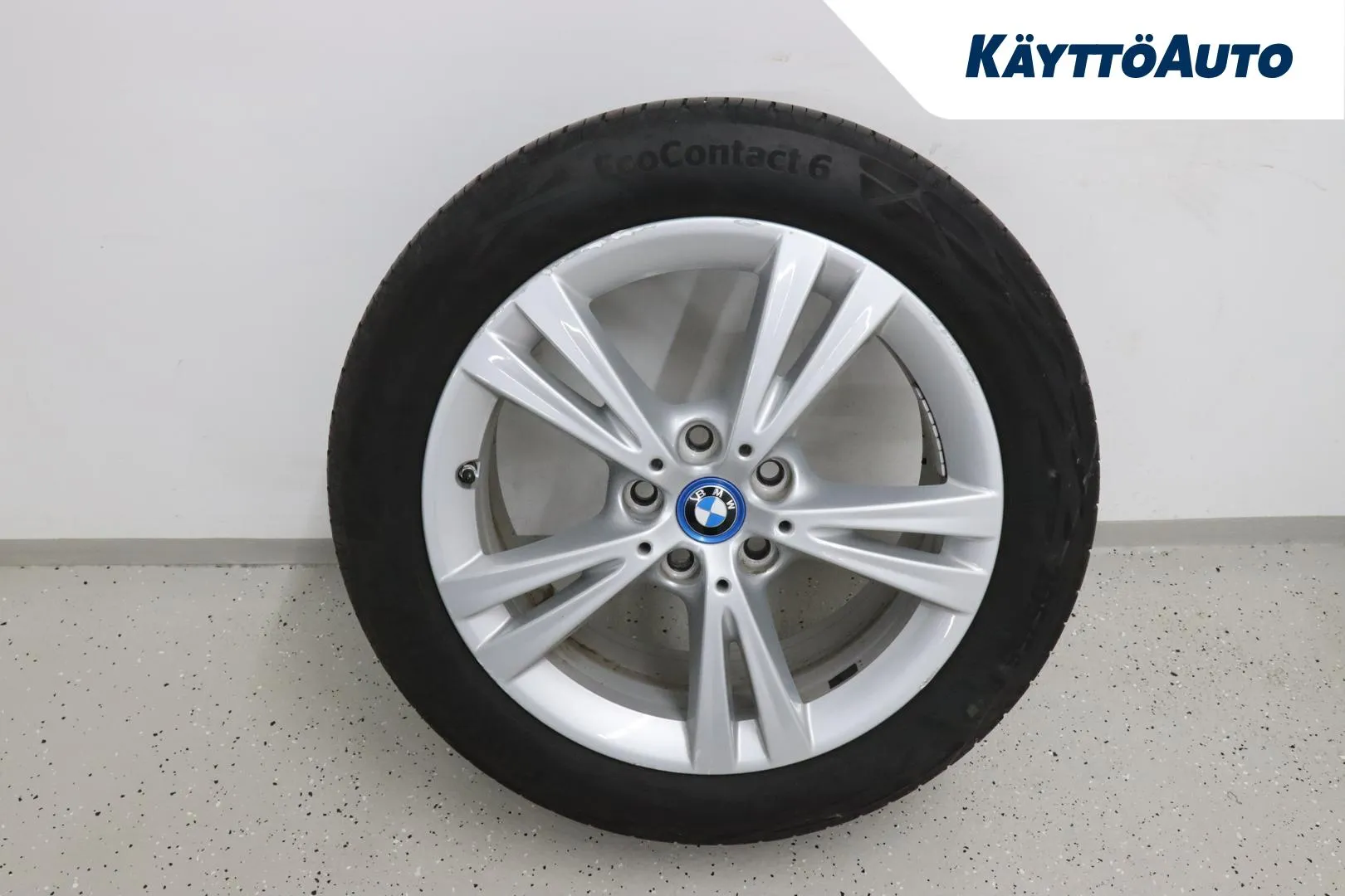 BMW 225 IPV-290 carousel image