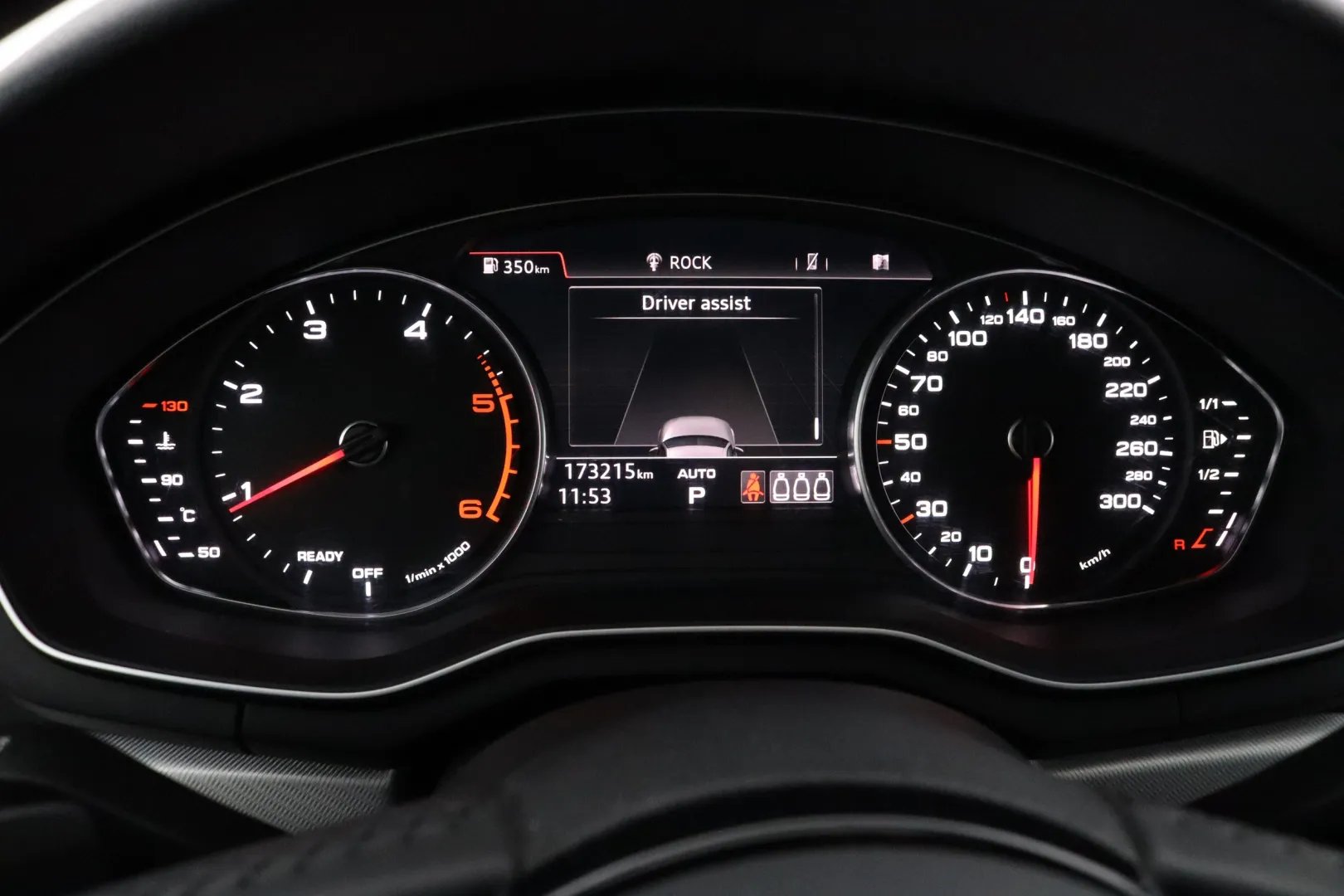 AUDI A4 EOK-328 carousel image