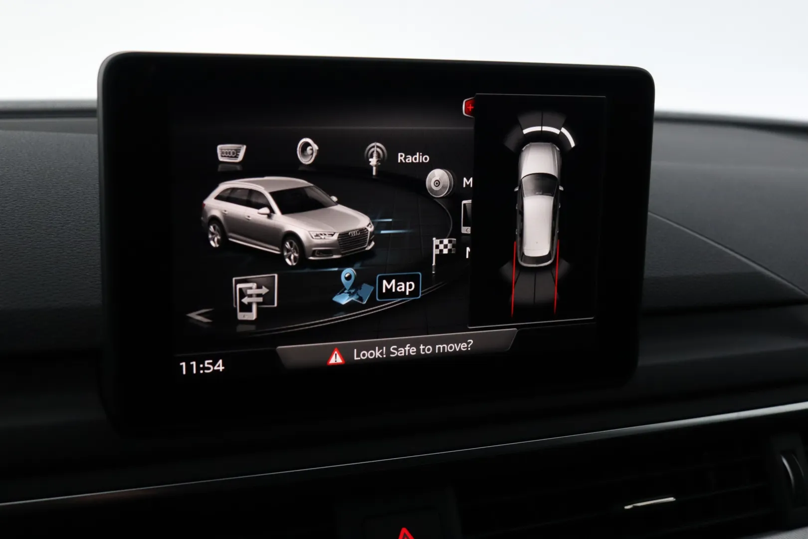 AUDI A4 EOK-328 carousel image