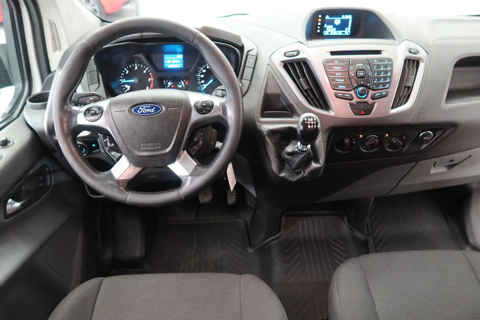 FORD Transit Custom GOE-216 carousel image