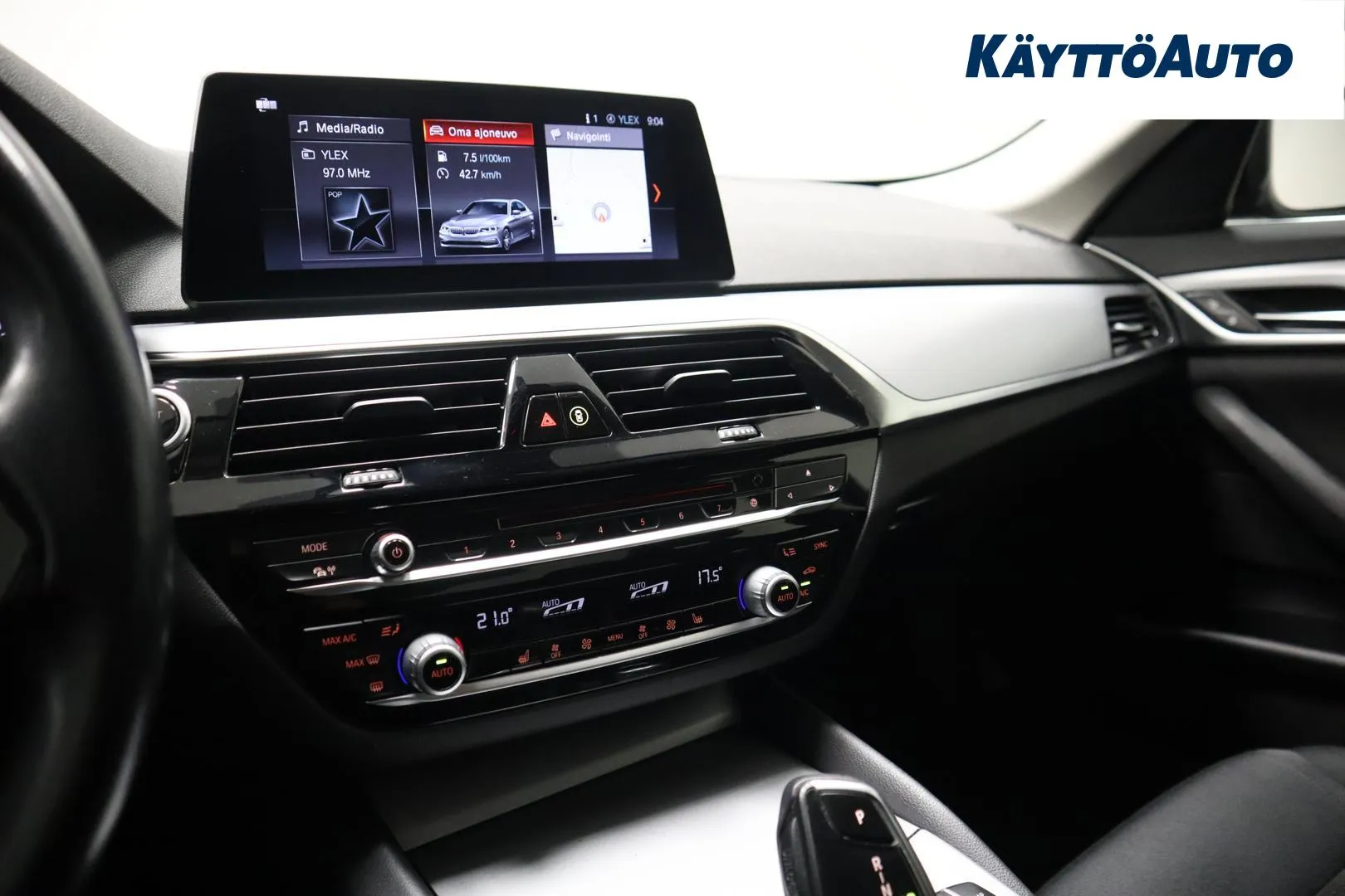 BMW 530 YLF-508 carousel image