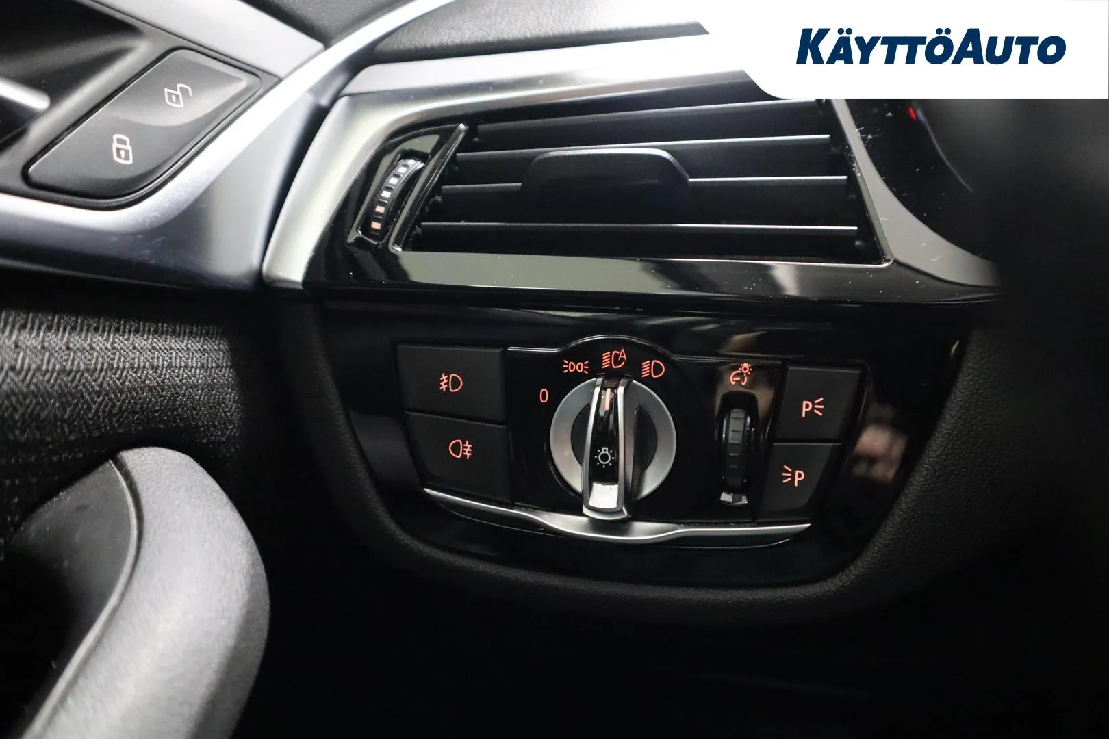 BMW 530 YLF-508 carousel image