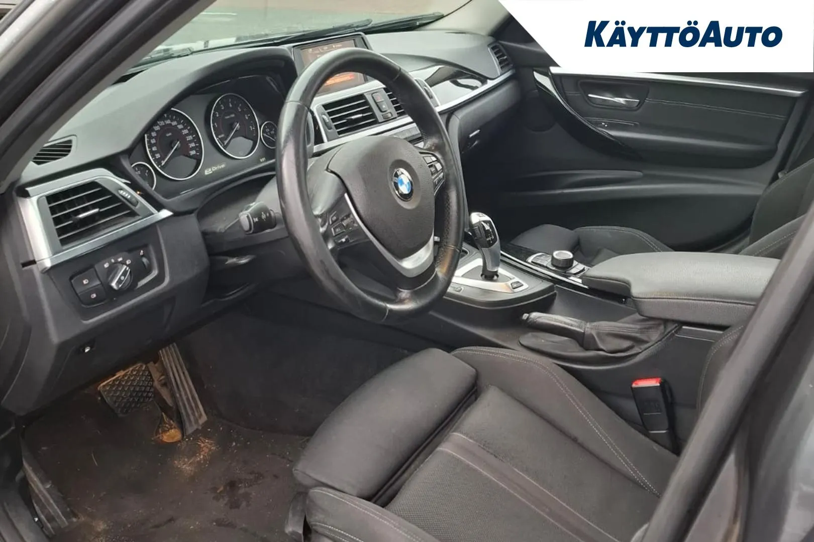 BMW 330 OVH-135 carousel image