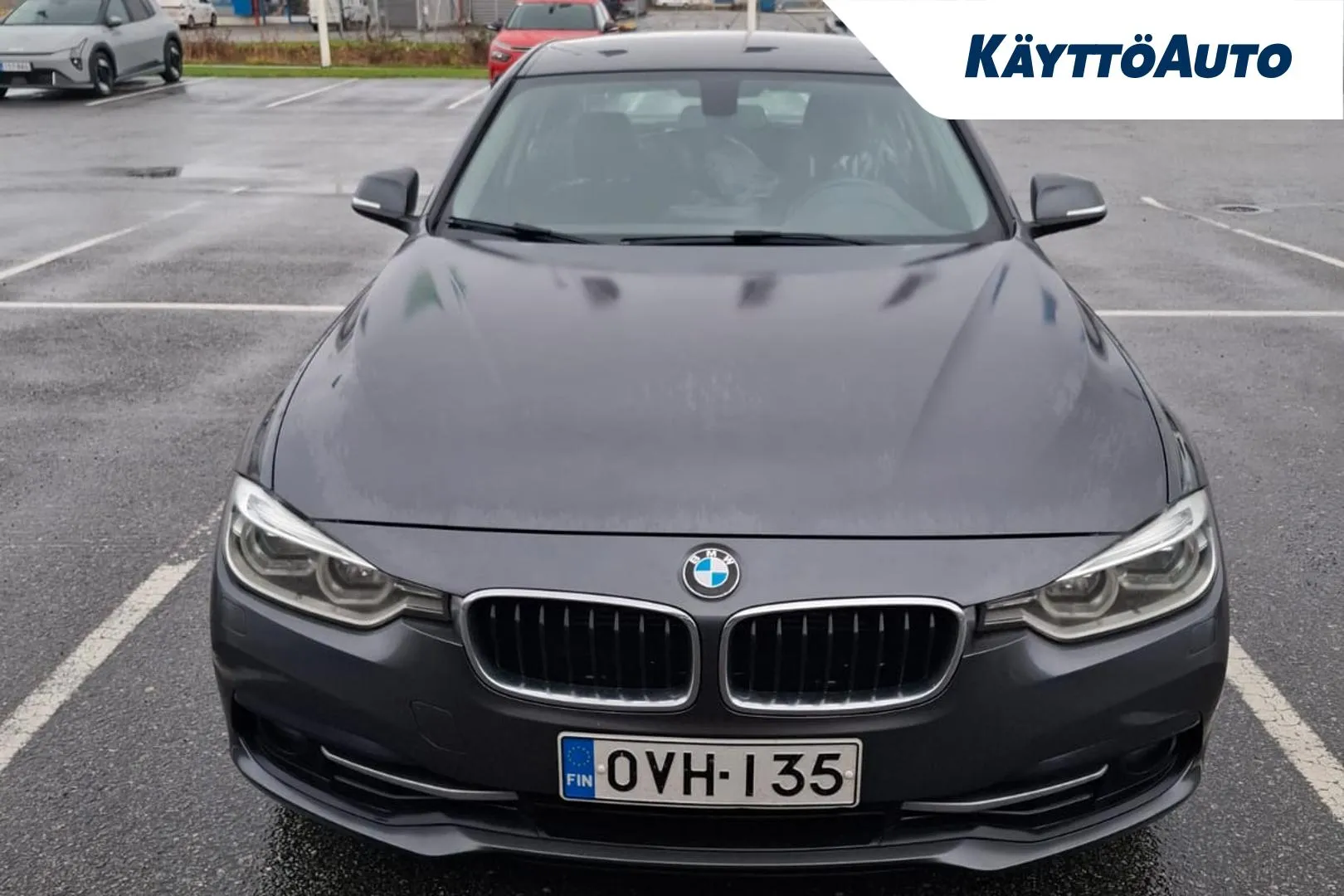 BMW 330 OVH-135 carousel image