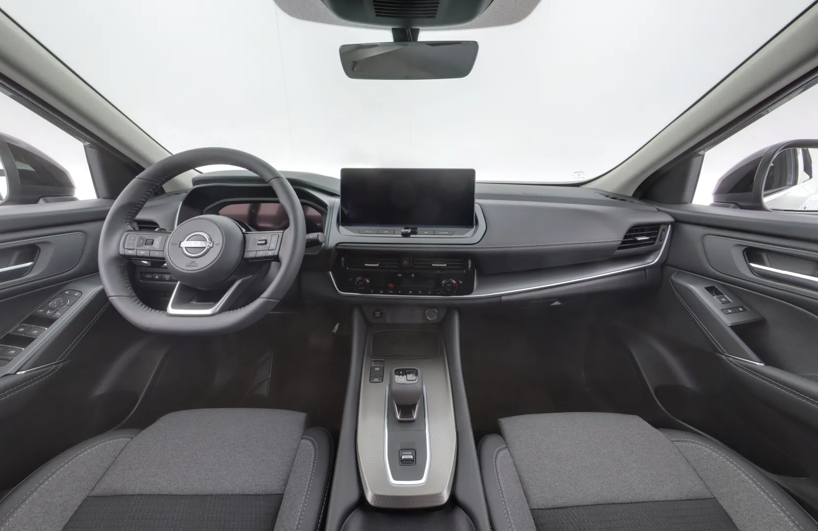 Nissan Qashqai GRM-831 carousel image