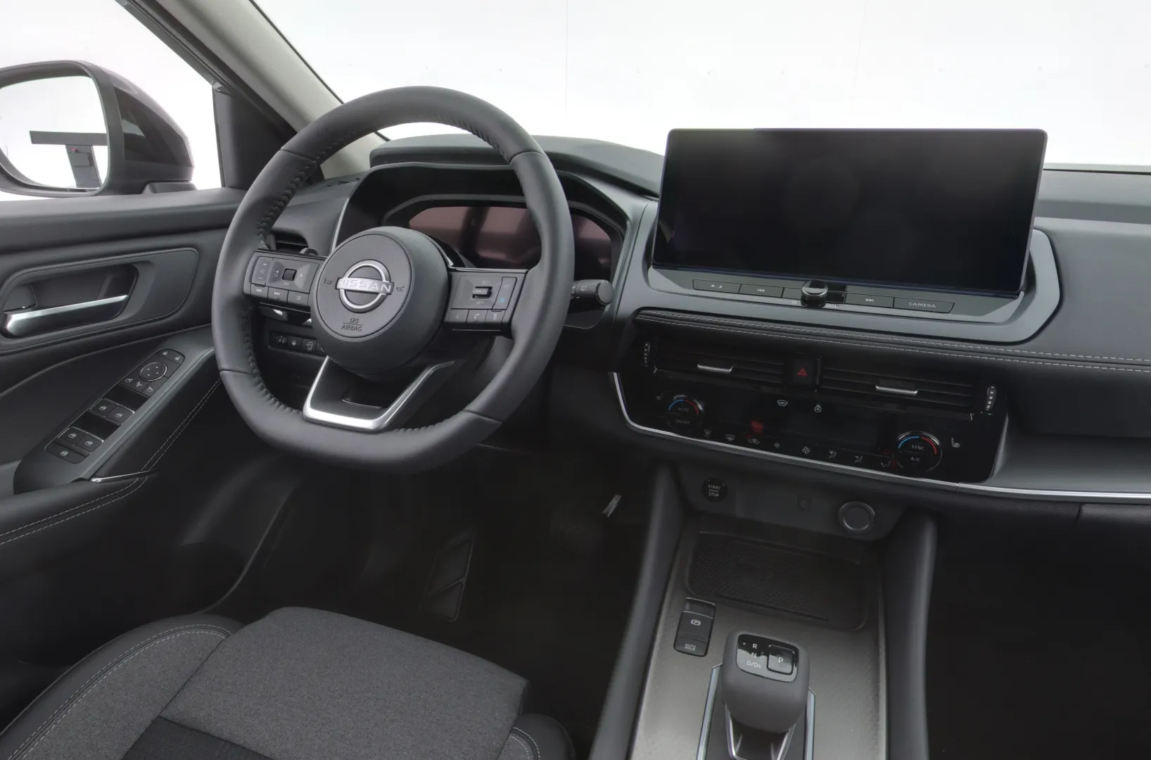 Nissan Qashqai GRM-831 carousel image