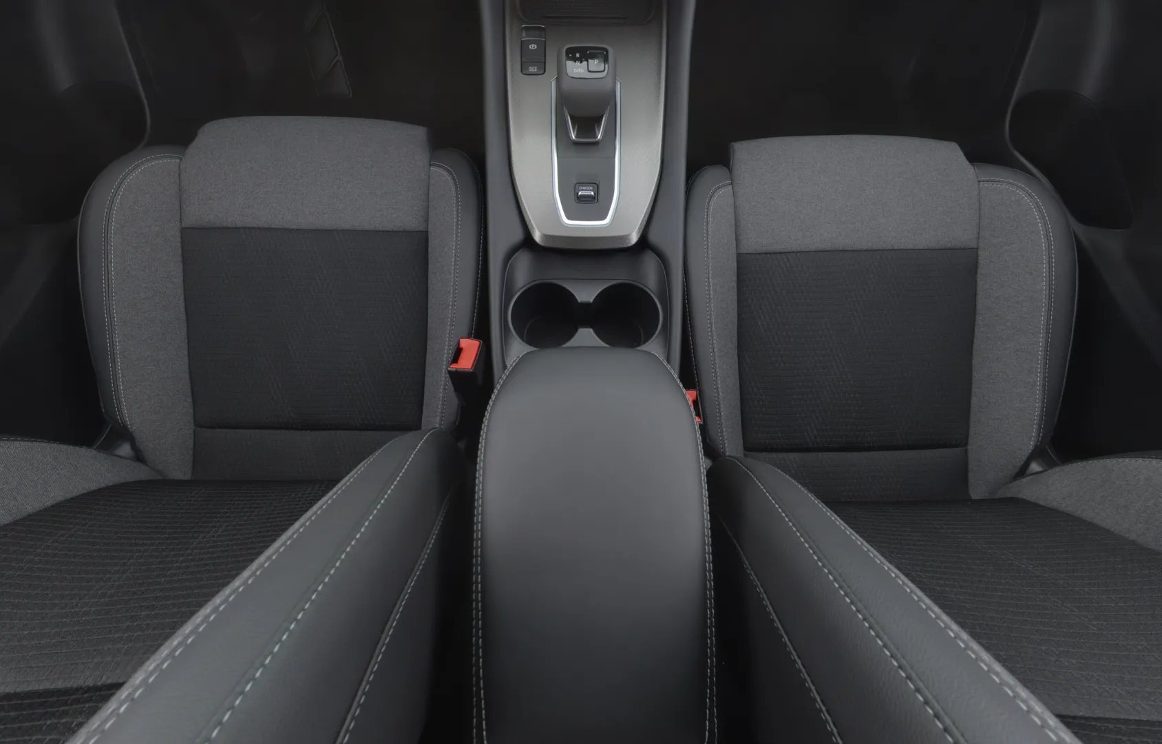 Nissan Qashqai GRM-831 carousel image