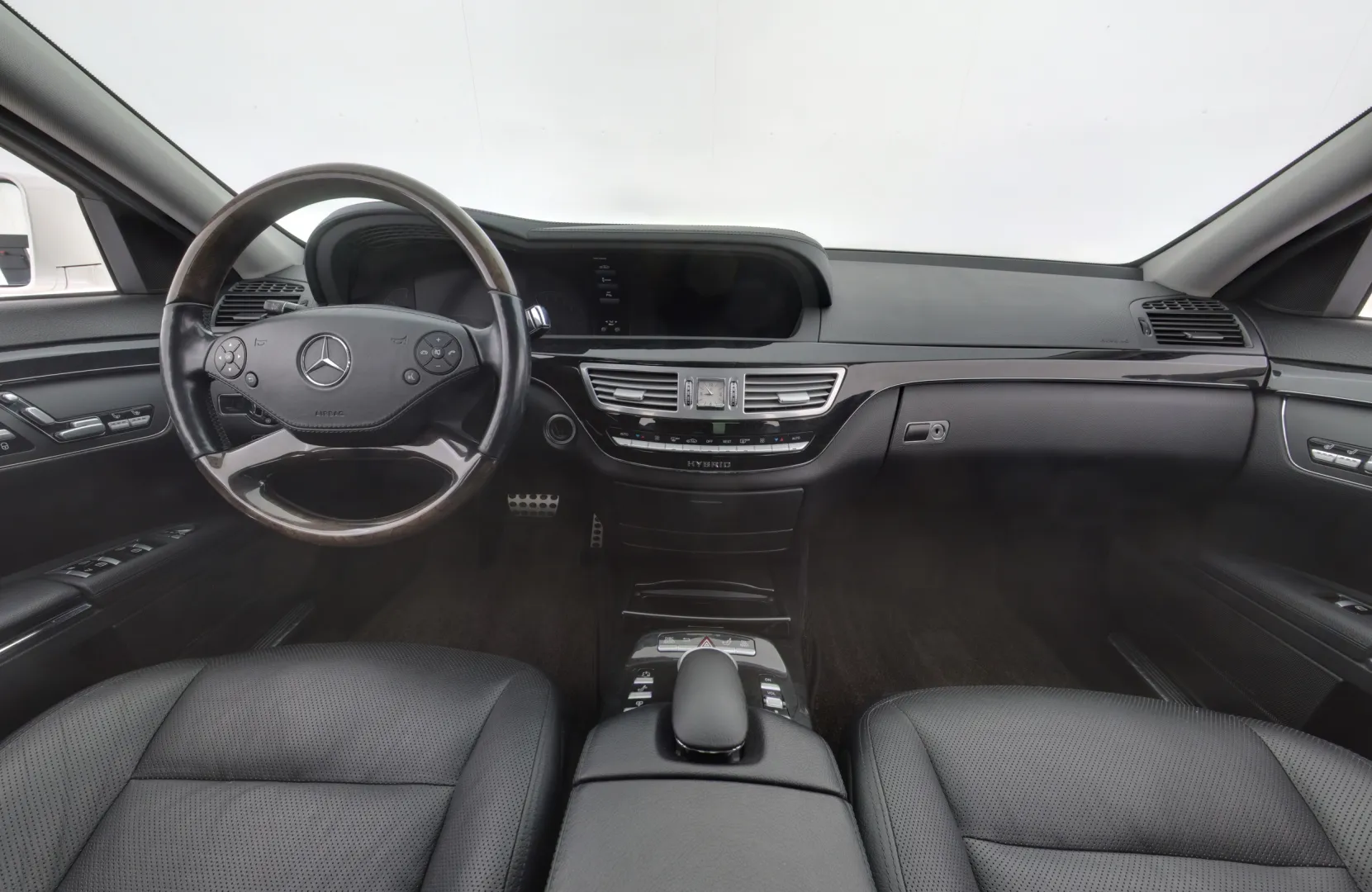 MERCEDES-BENZ S XVT-156 carousel image