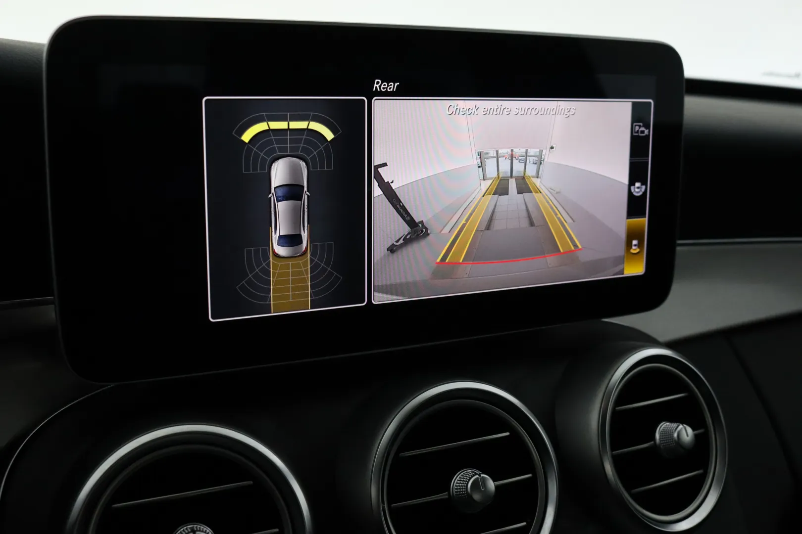 MERCEDES-BENZ C OXP-977 carousel image