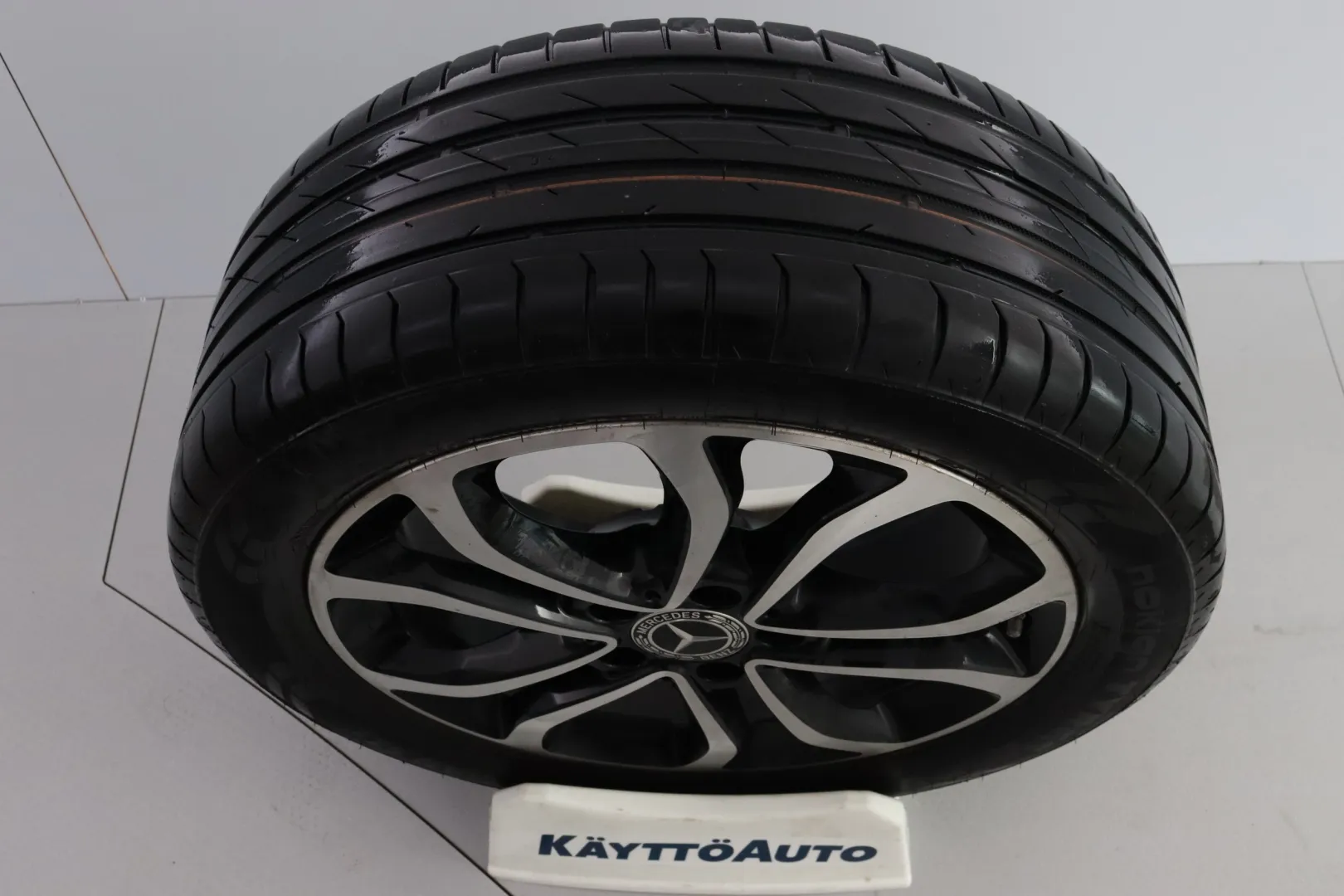 MERCEDES-BENZ C OXP-977 carousel image