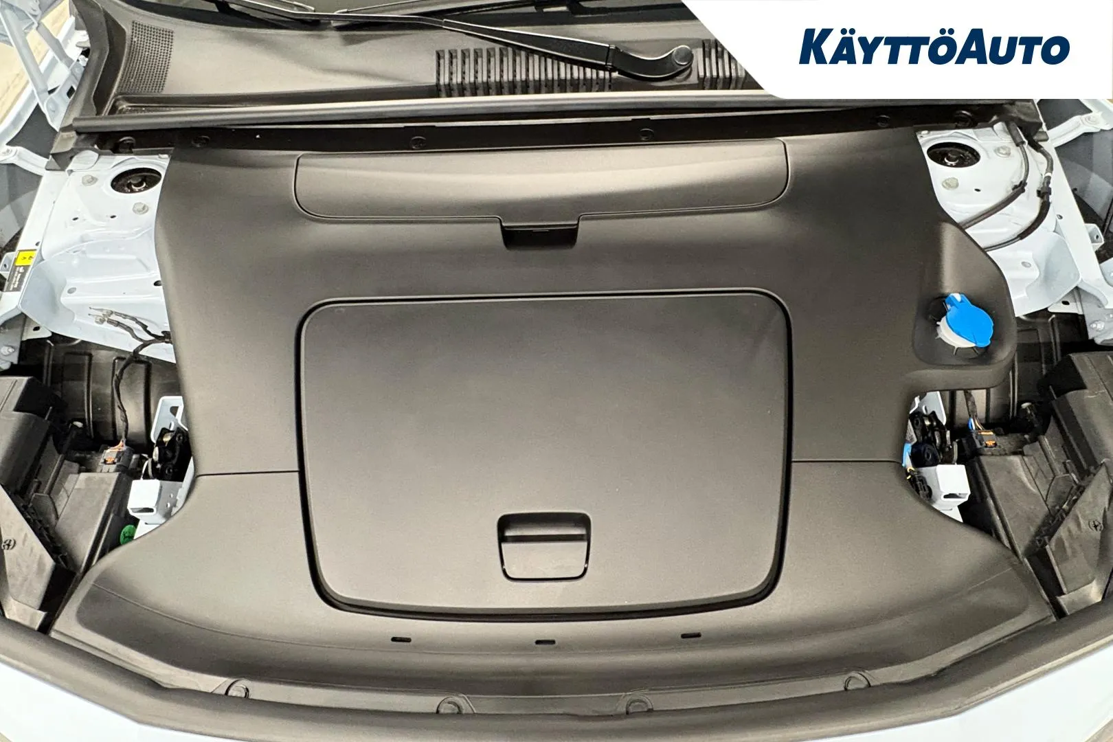 VOLVO EX30 GRM-662 carousel image