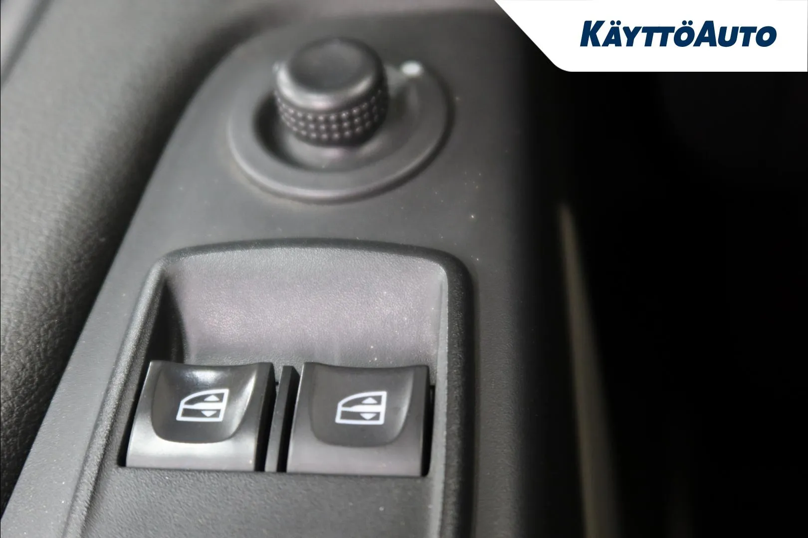 NISSAN NV300 NKR-924 carousel image