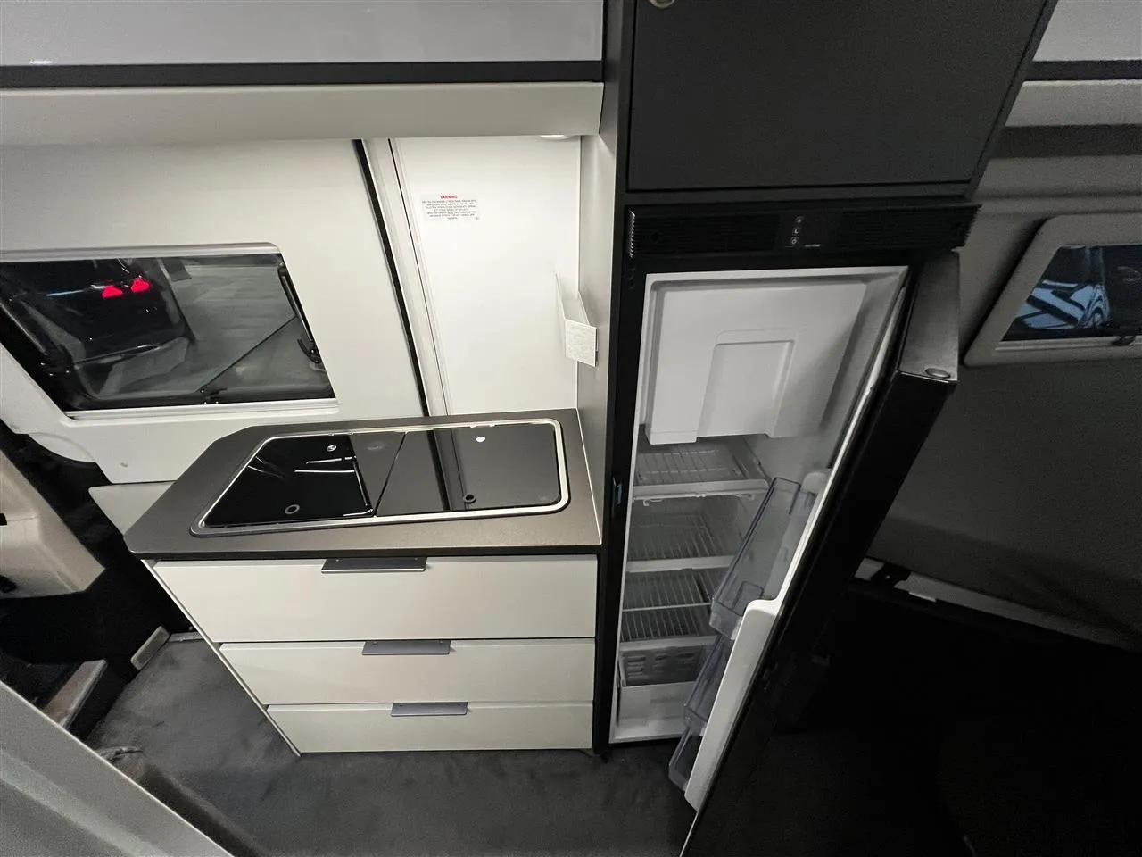 Adria TWIN SUPREME NLU-296 carousel image