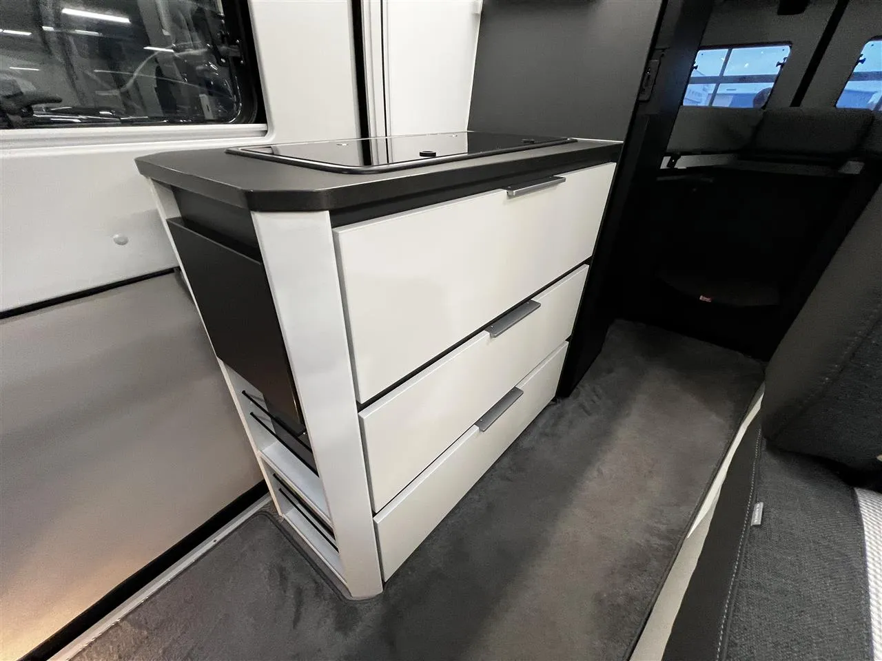 Adria TWIN SUPREME NLU-296 carousel image