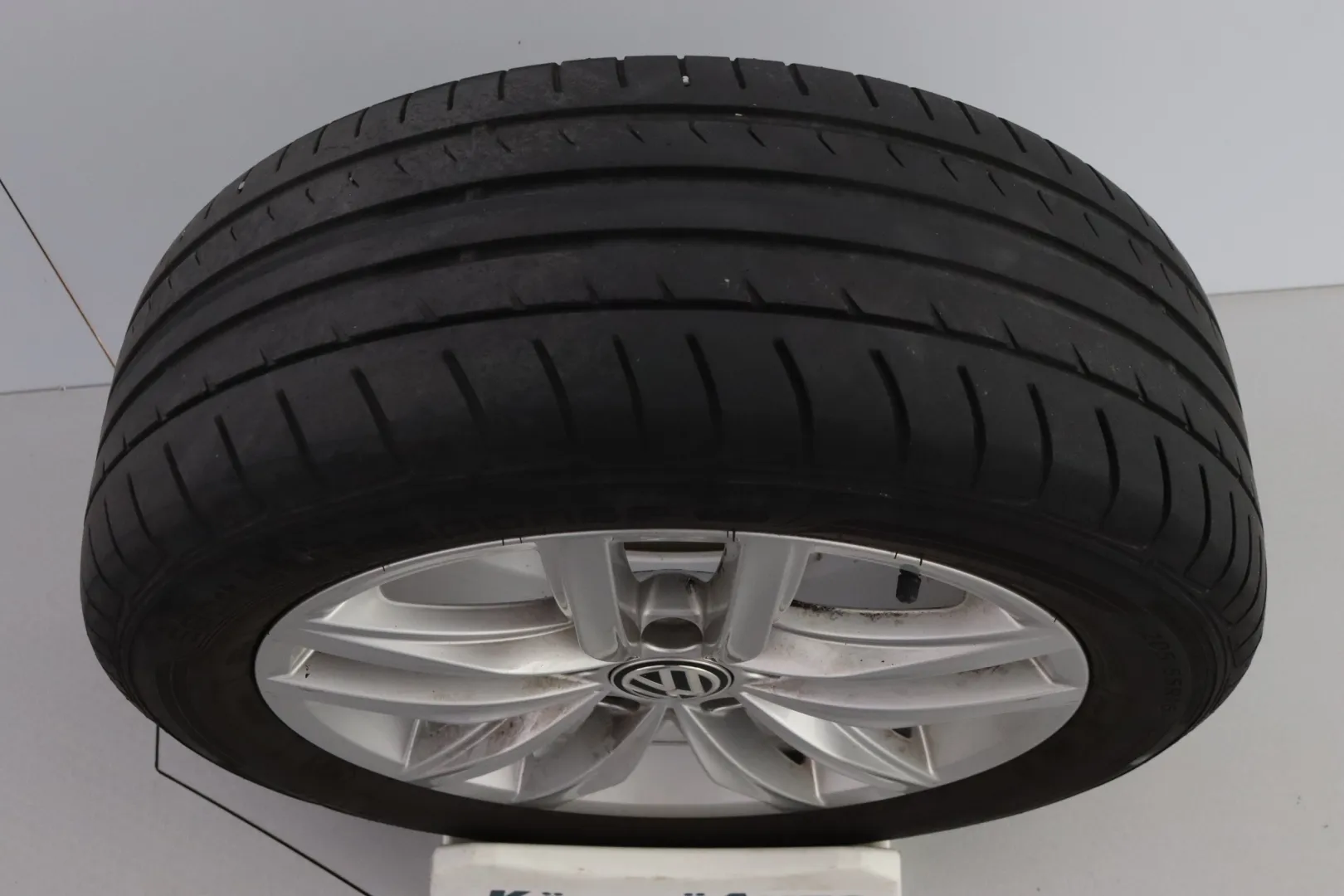 VOLKSWAGEN Golf FNZ-968 carousel image