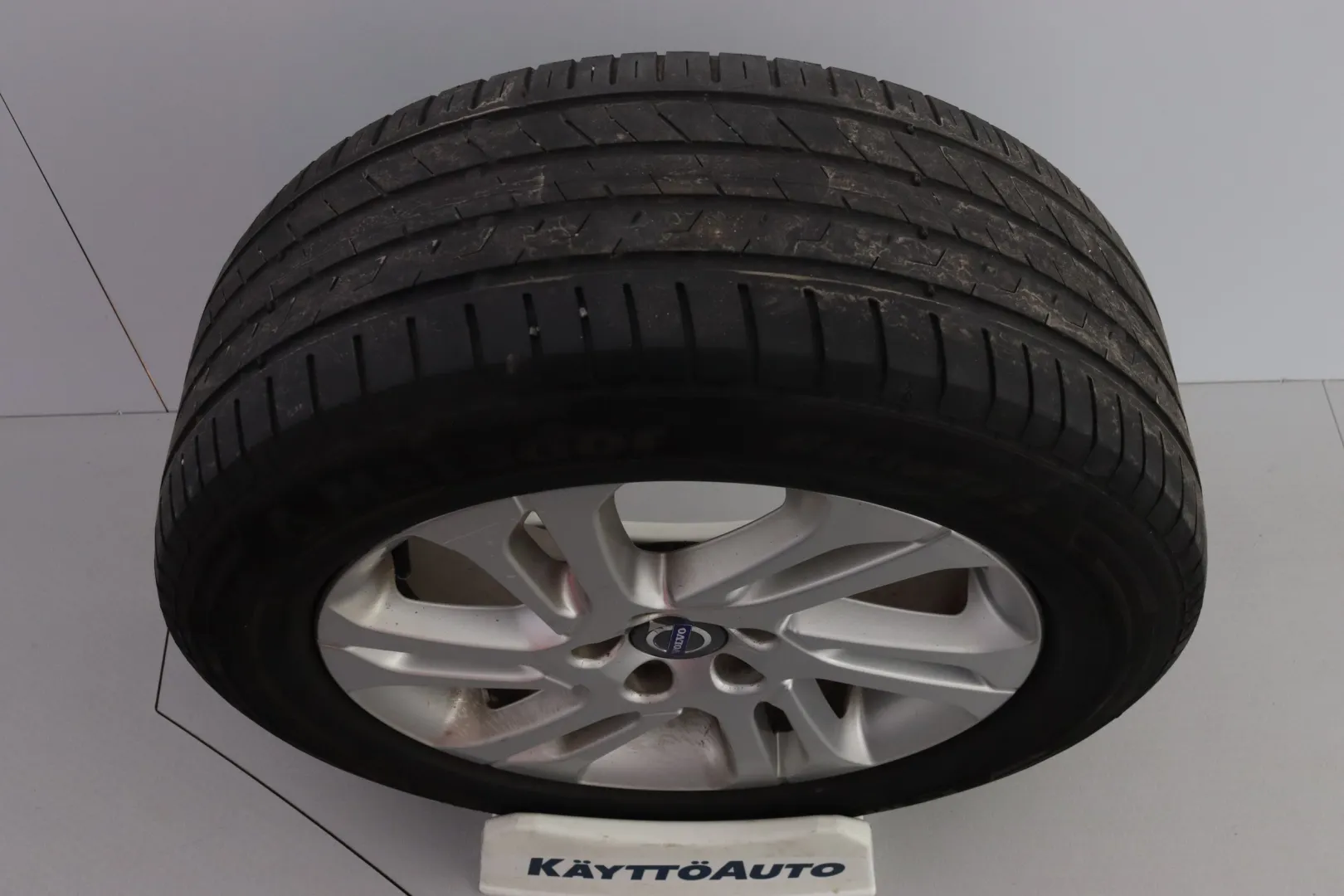 VOLVO XC70 OUS-871 carousel image