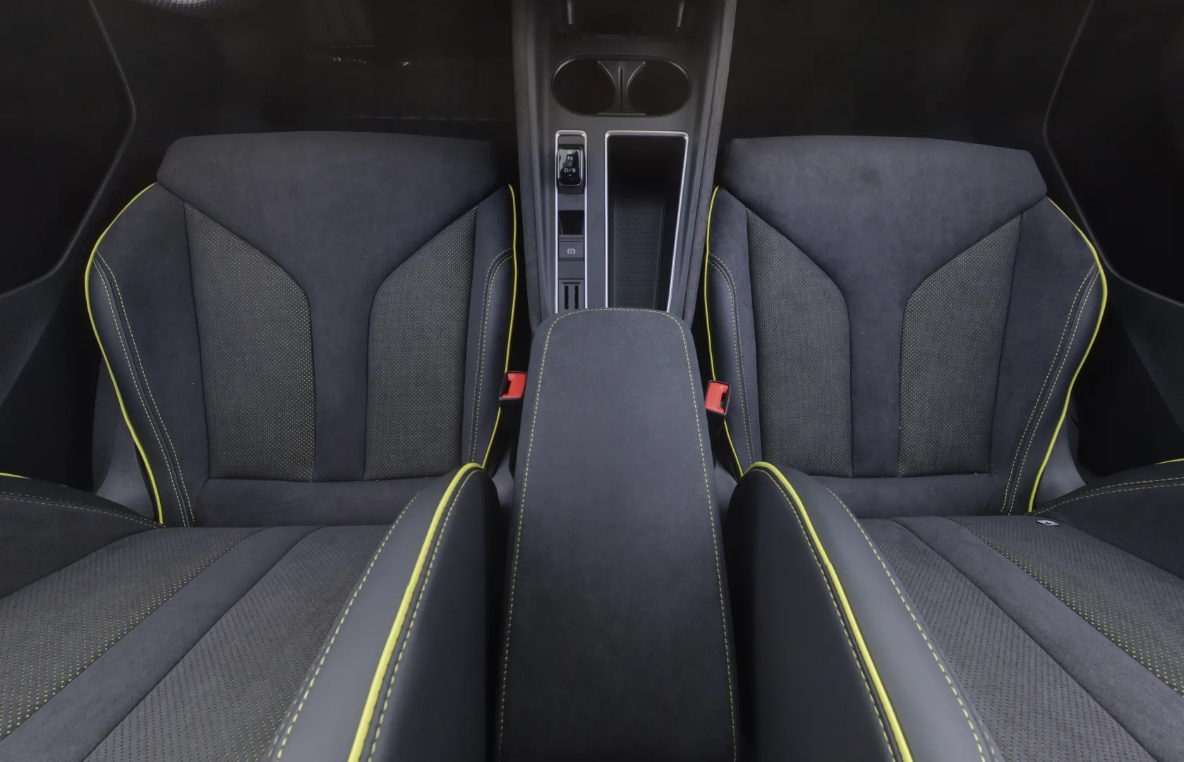 Skoda Elroq ISU-453 carousel image