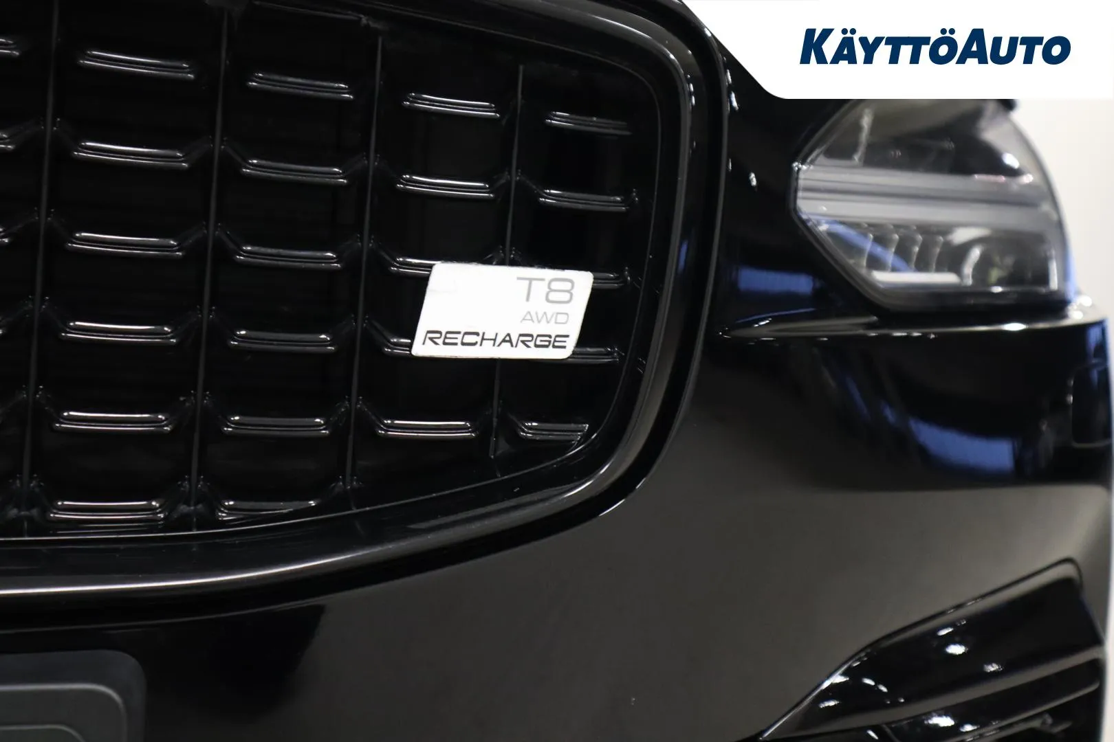 VOLVO V90 EVN-864 carousel image