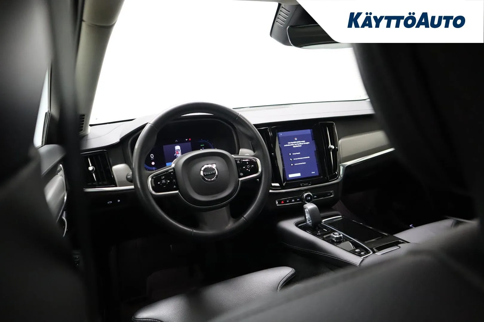 VOLVO V90 EVN-864 carousel image