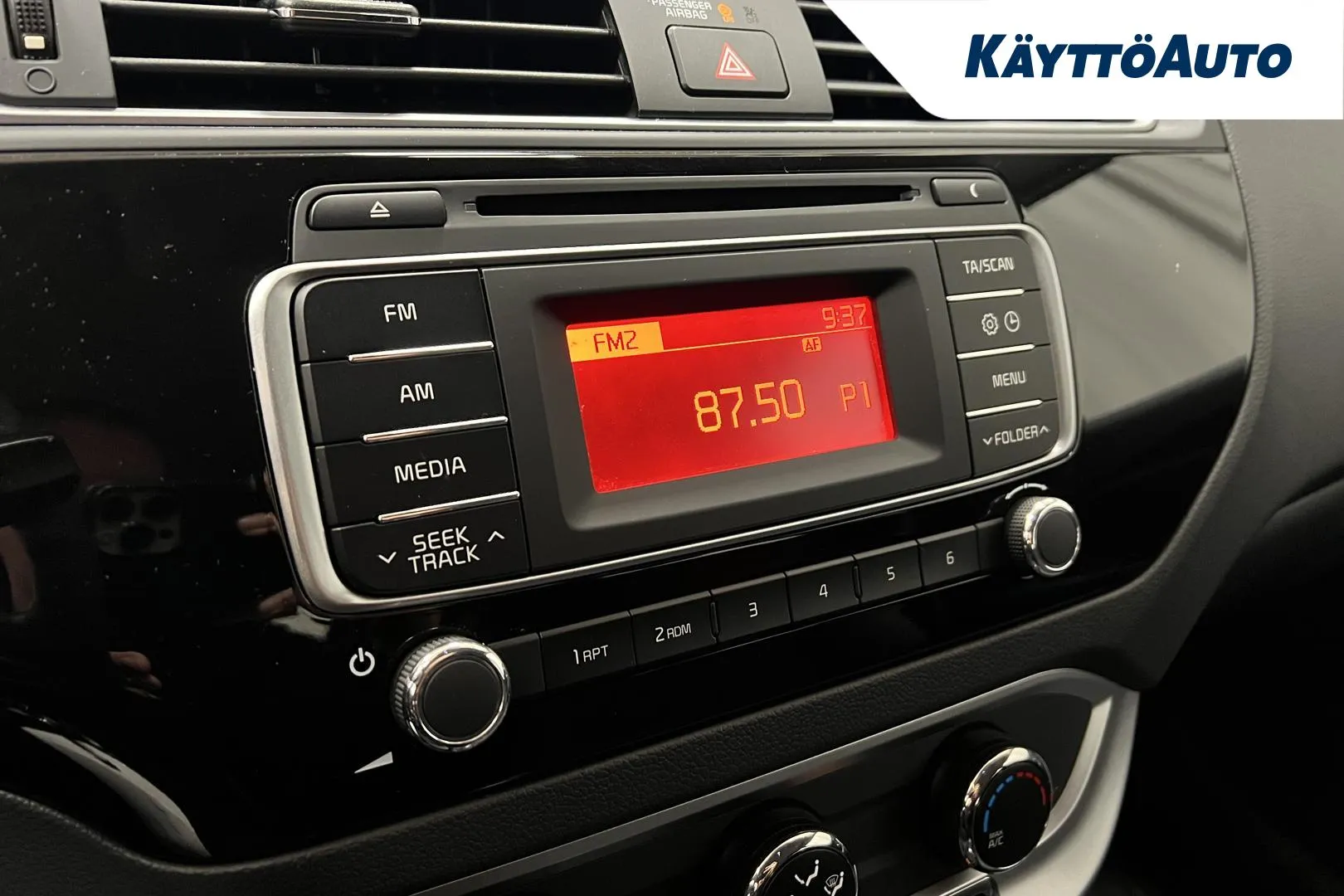 KIA Rio OVC-571 carousel image