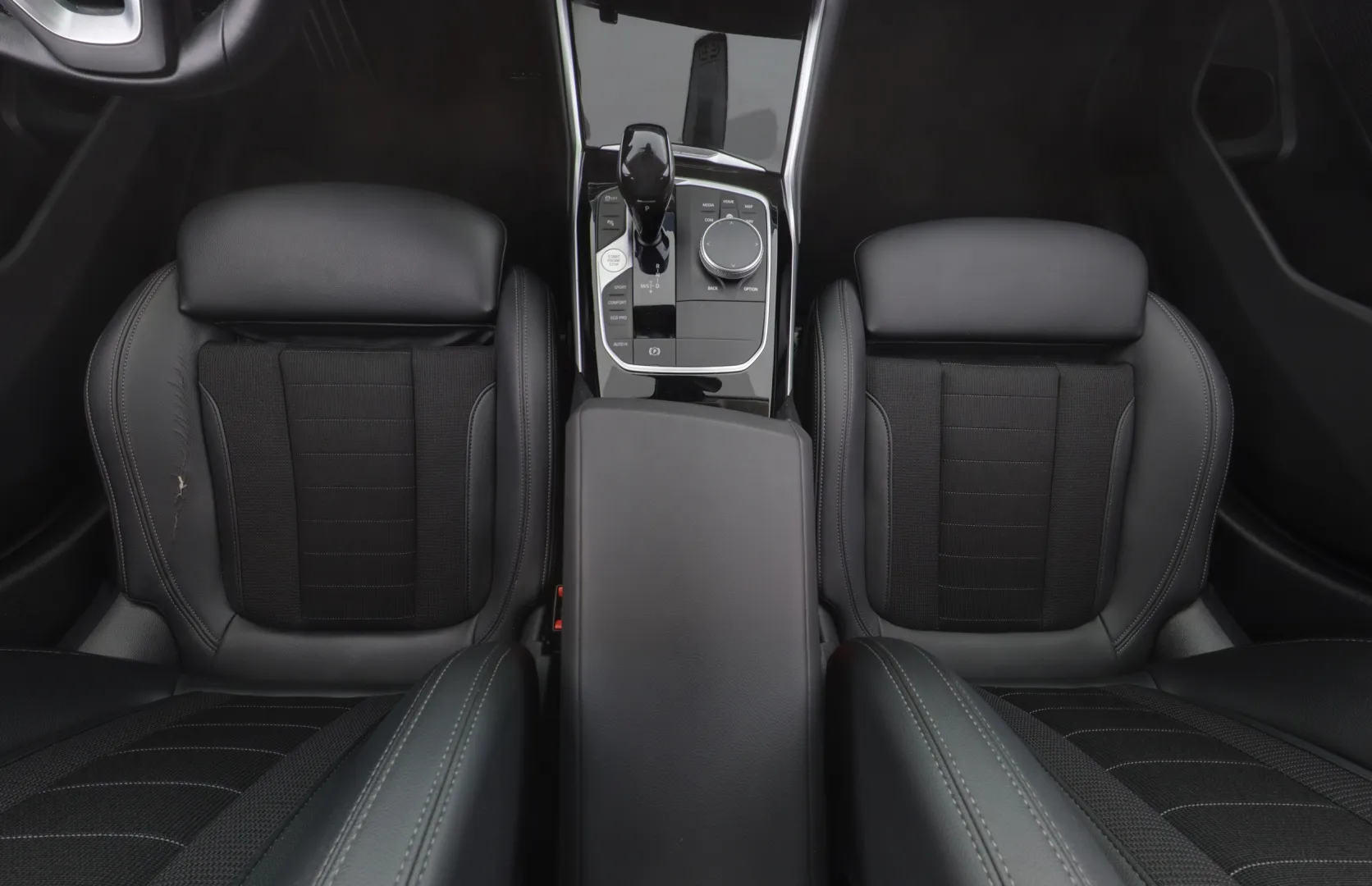 BMW 320 FPR-432 carousel image