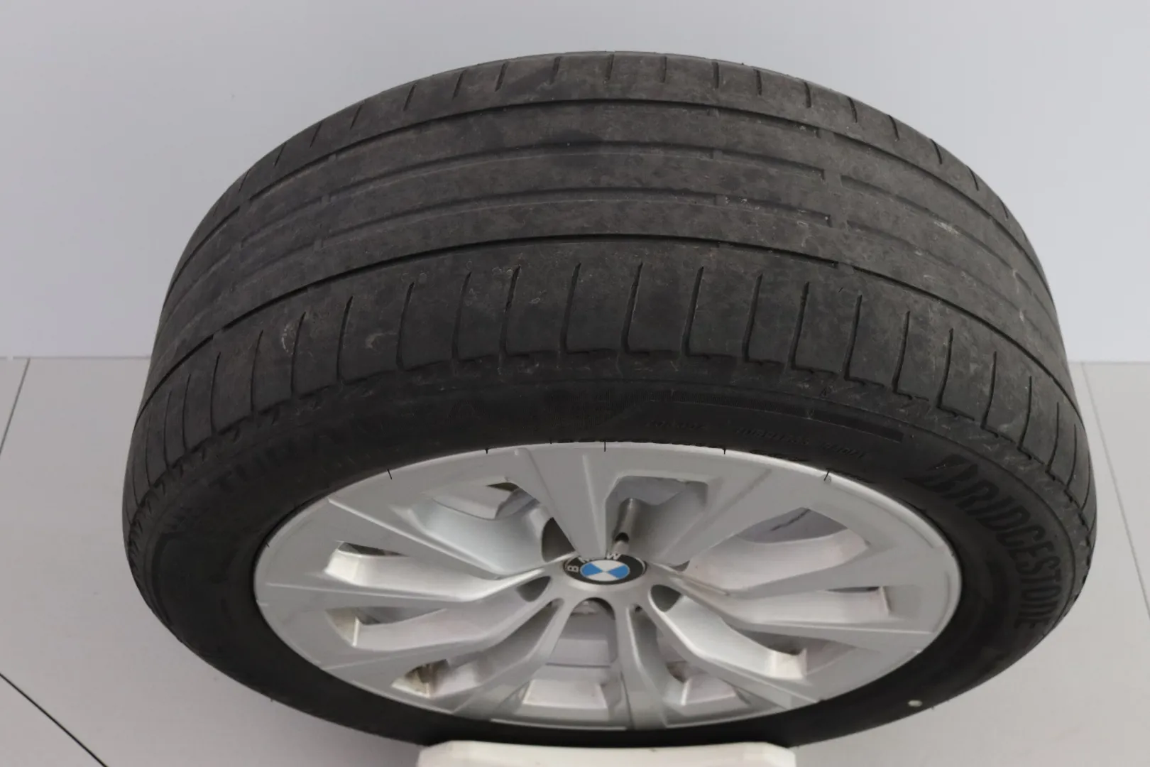 BMW 320 FPR-432 carousel image